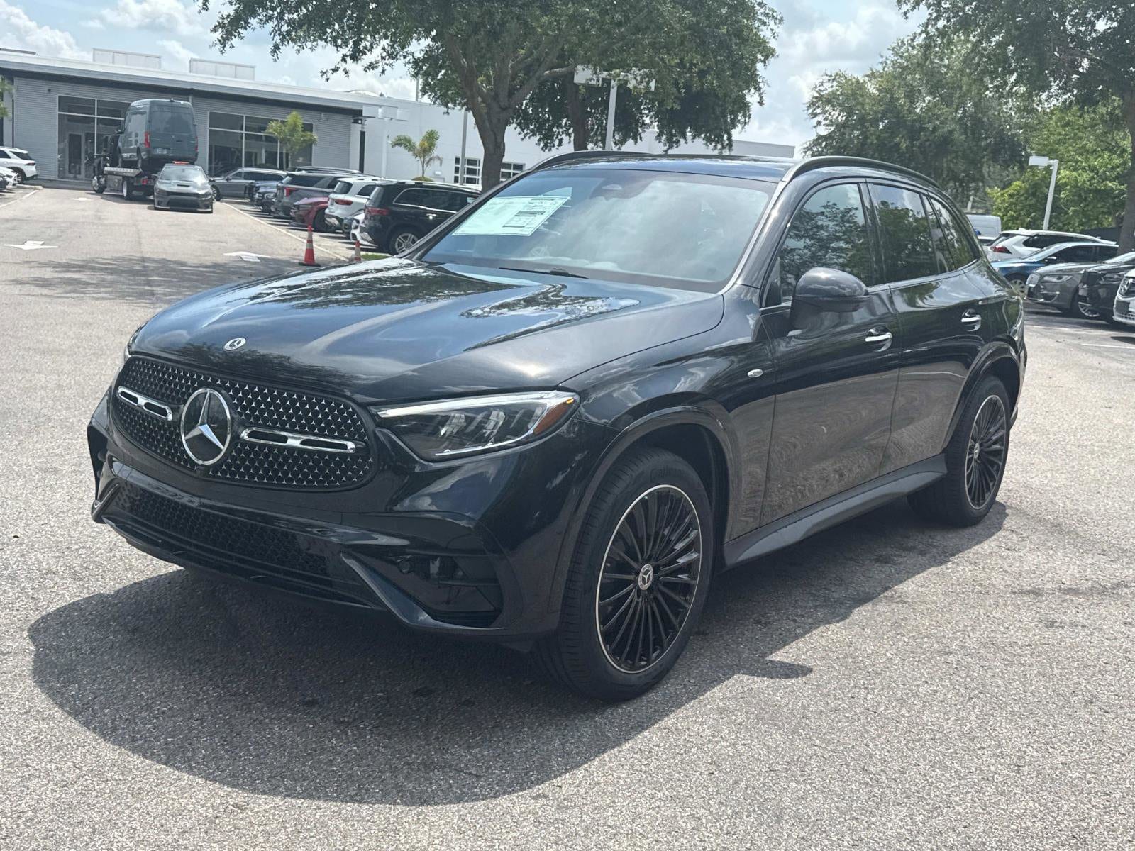 2025 Mercedes-Benz GLC Base - Photo 7