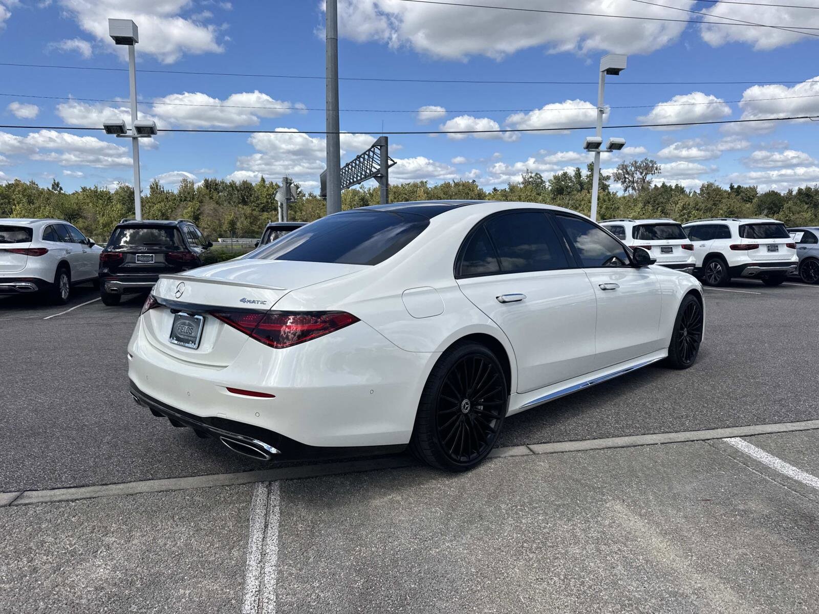 2021 Mercedes Benz S photo 3