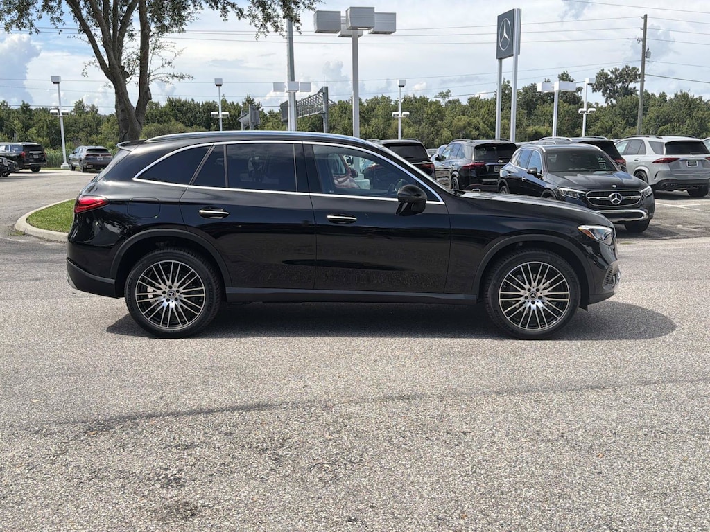 New 2026 Mercedes-Benz GLC 300 4MATIC SUV
