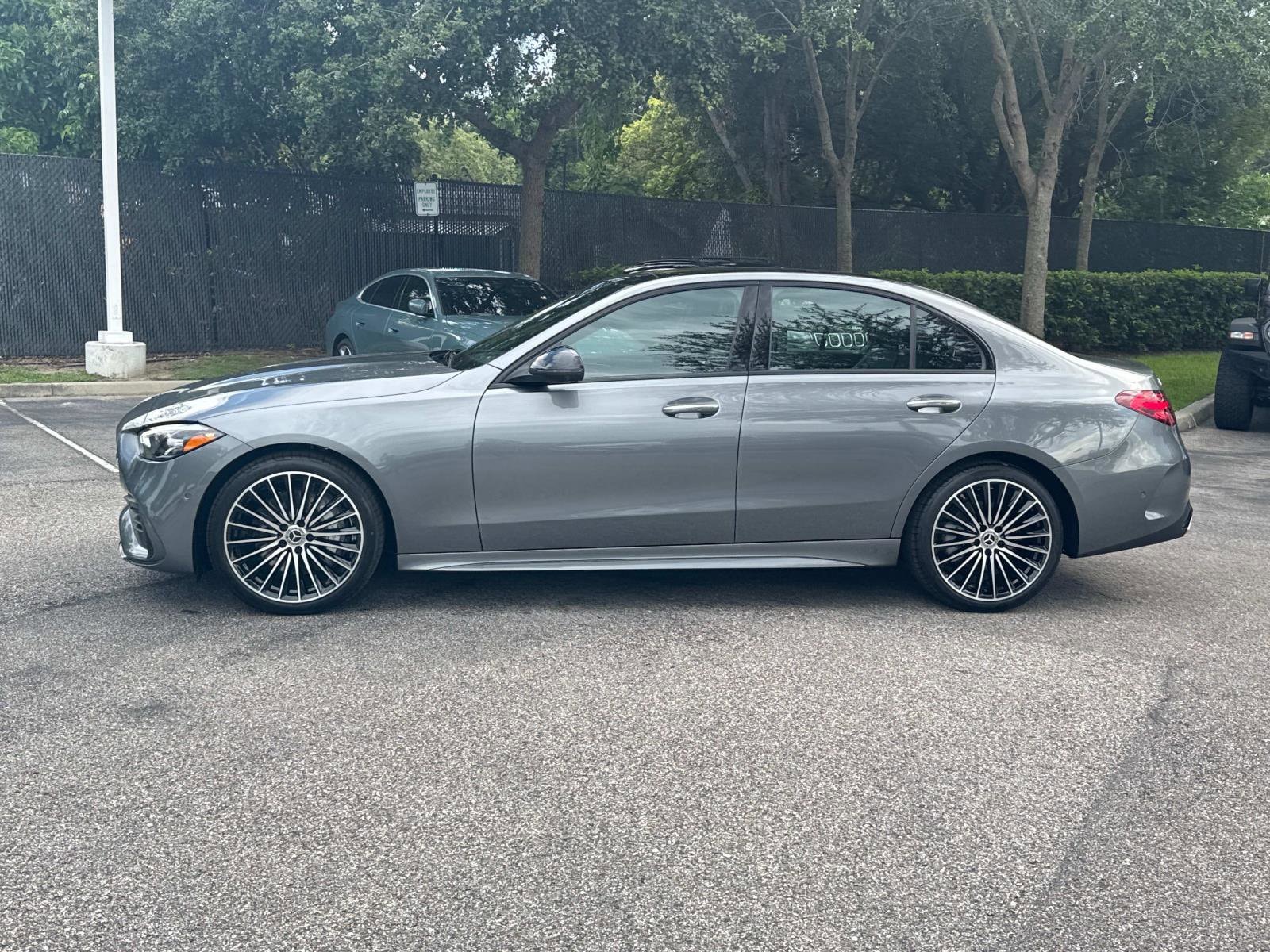 2025 Mercedes-Benz C-Class Sedan C 300 - Photo 6