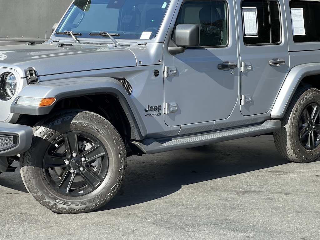Used 2021 Jeep Wrangler Unlimited Sahara SUV