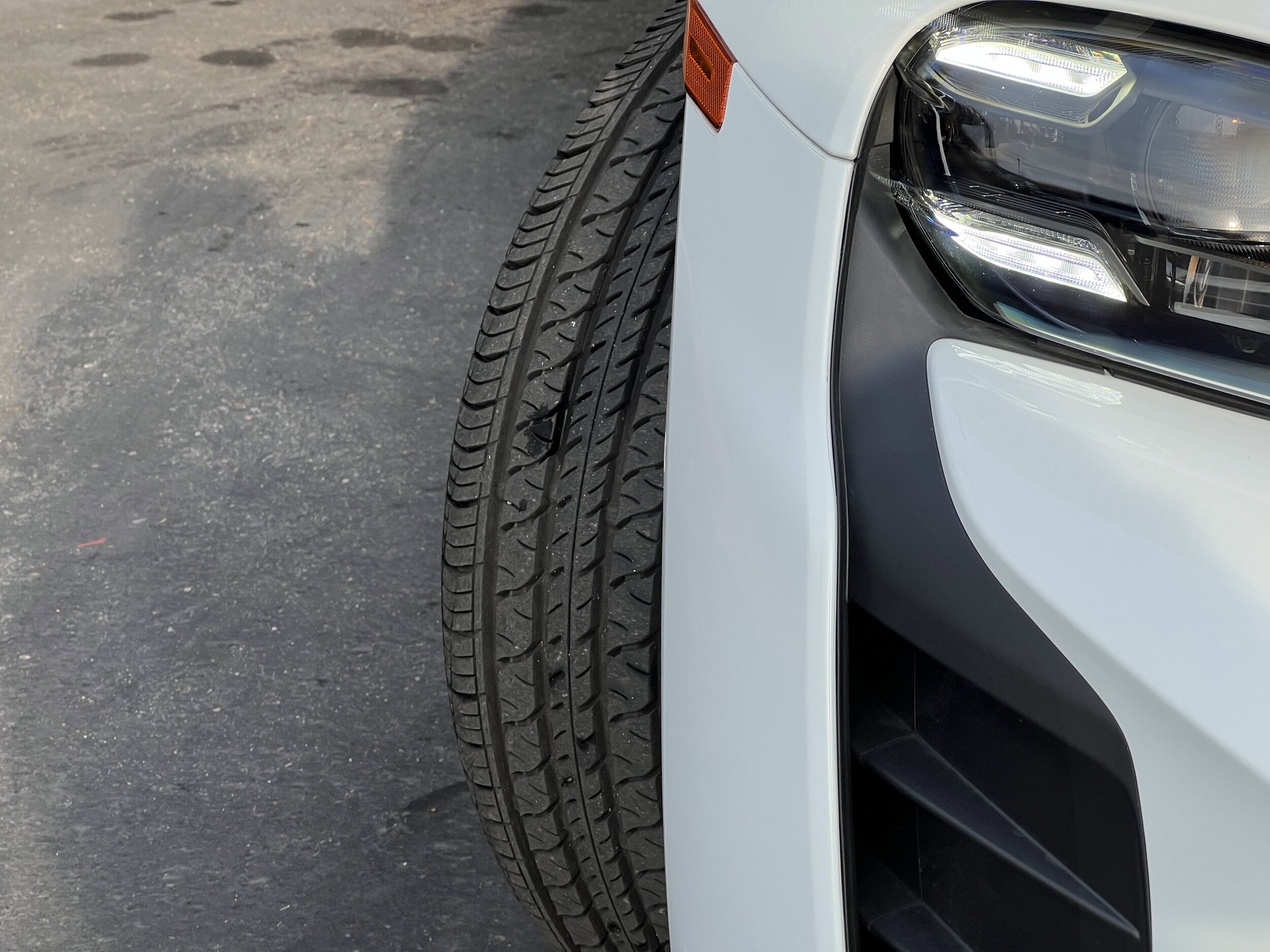 2024 Porsche Taycan GTS photo 3