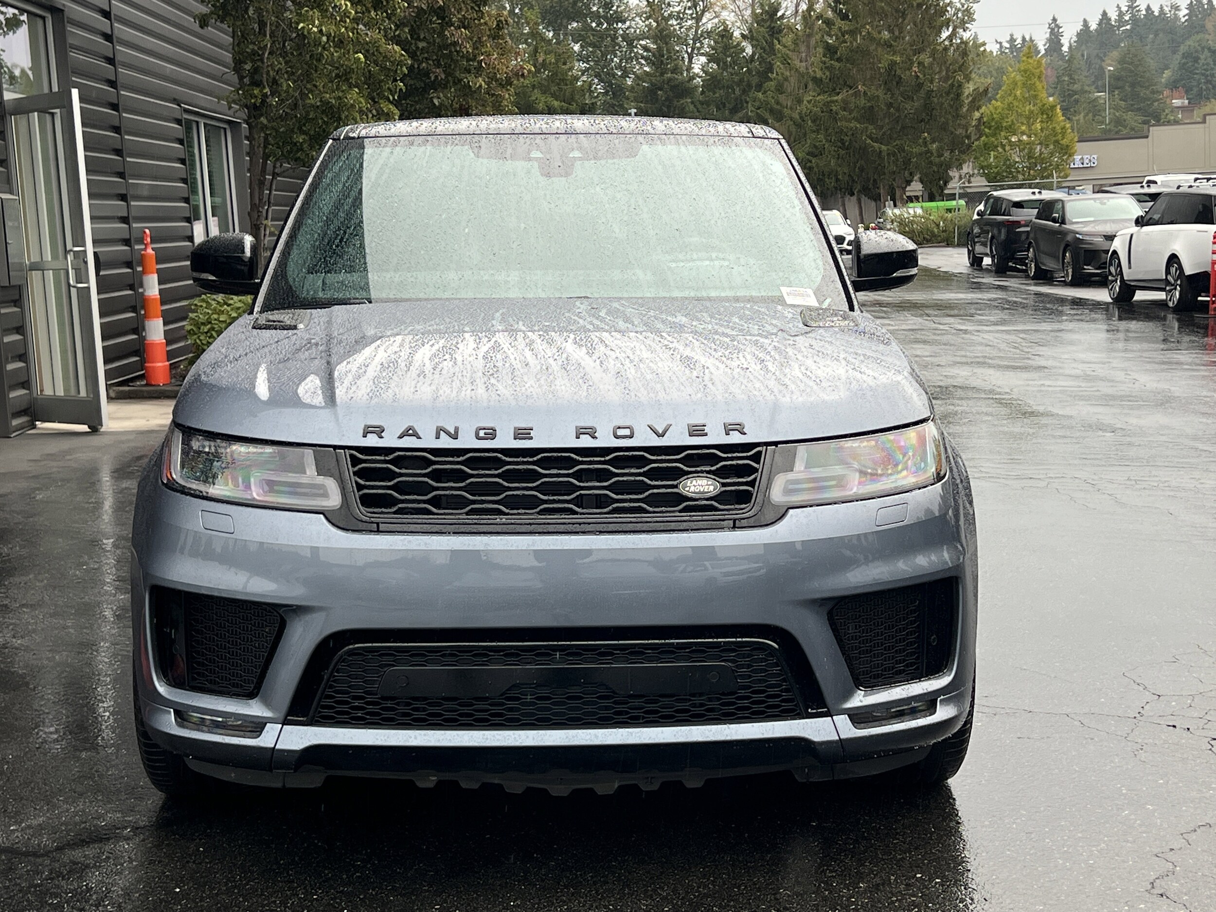 2019 Land Rover Range Rover Sport HSE Dynamic photo 3