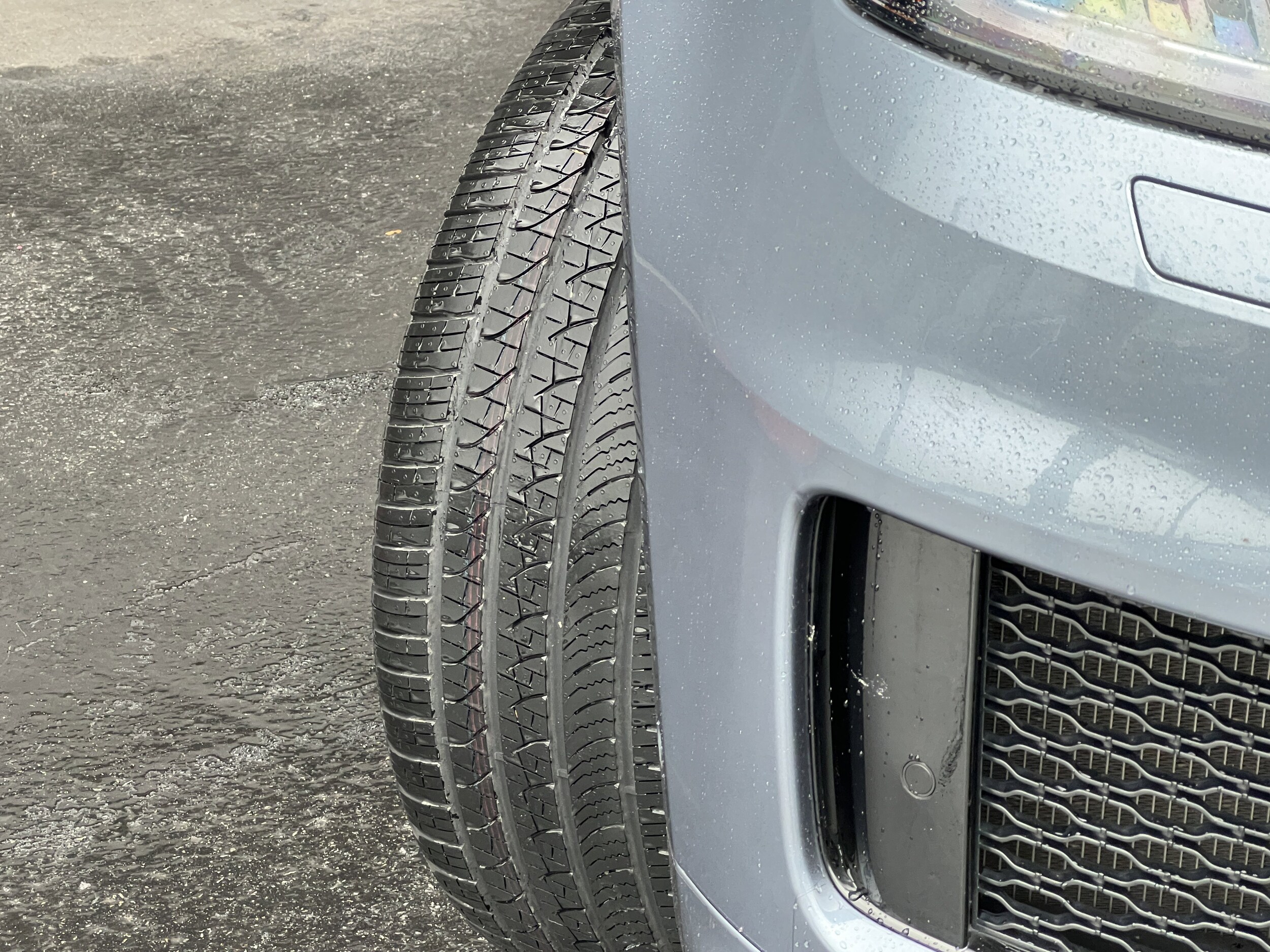 2019 Land Rover Range Rover Sport HSE Dynamic photo 2