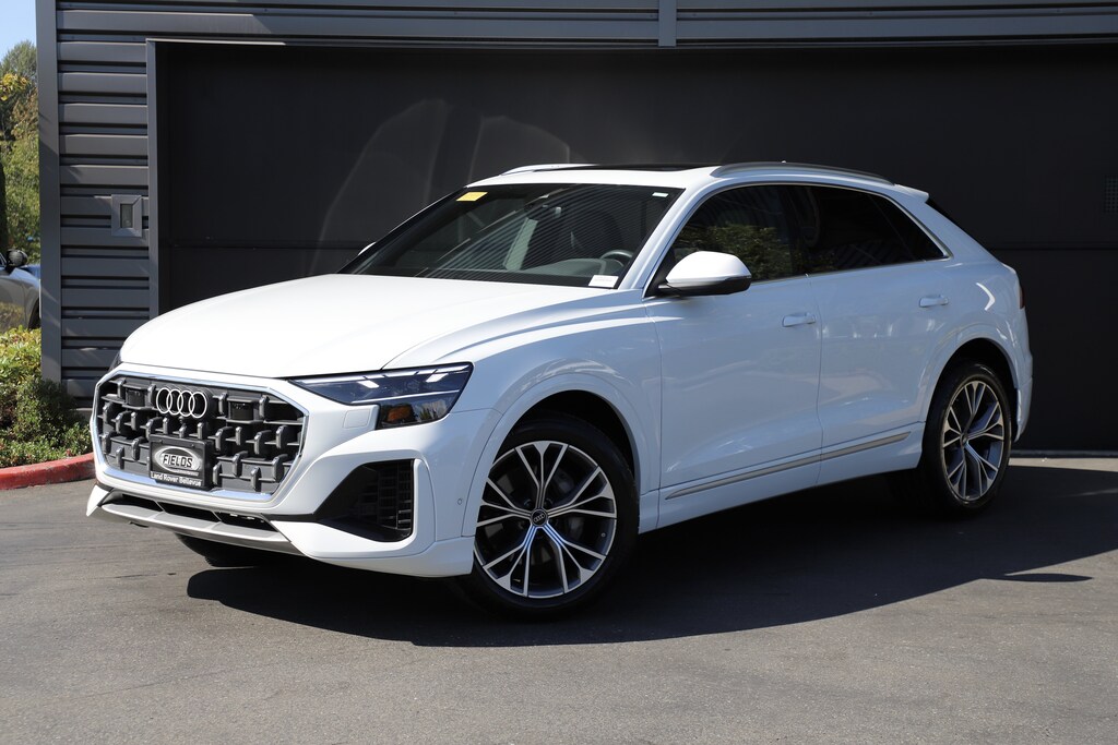 Used 2024 Audi Q8 55 Premium SUV