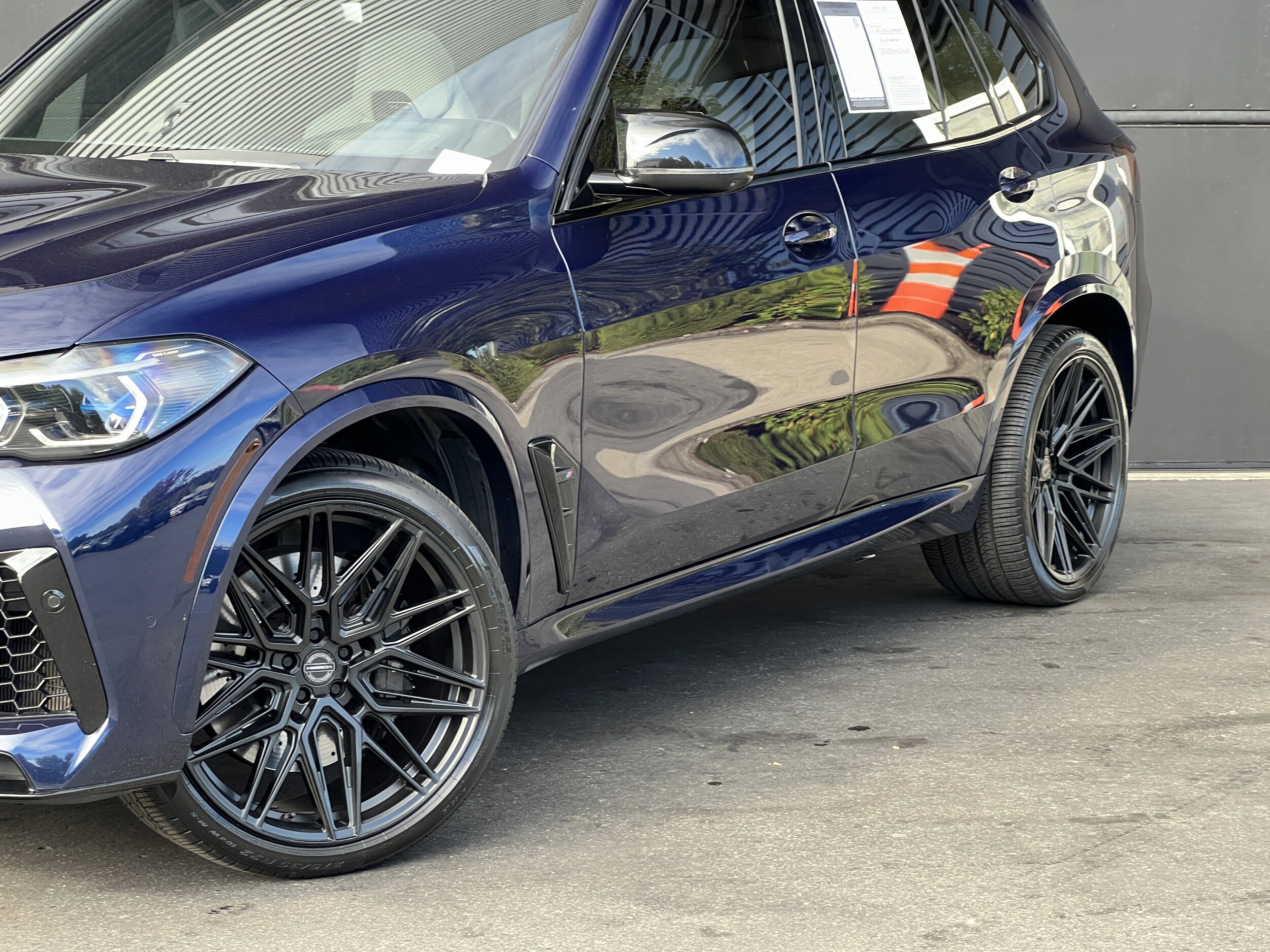 2022 Bmw X5 M photo 2