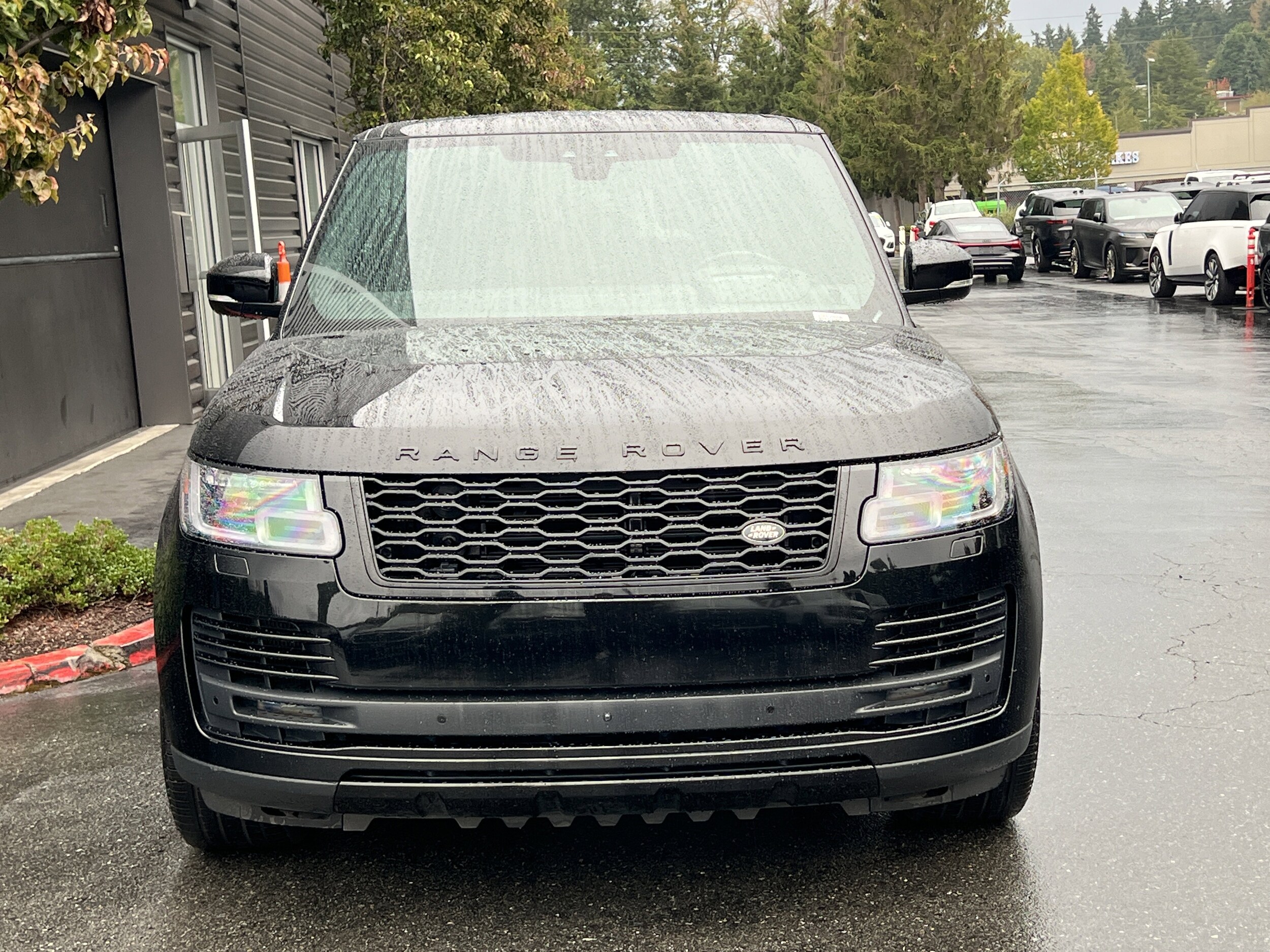 2021 Land Rover Range Rover P525 HSE HSE Westminster Edition photo 4