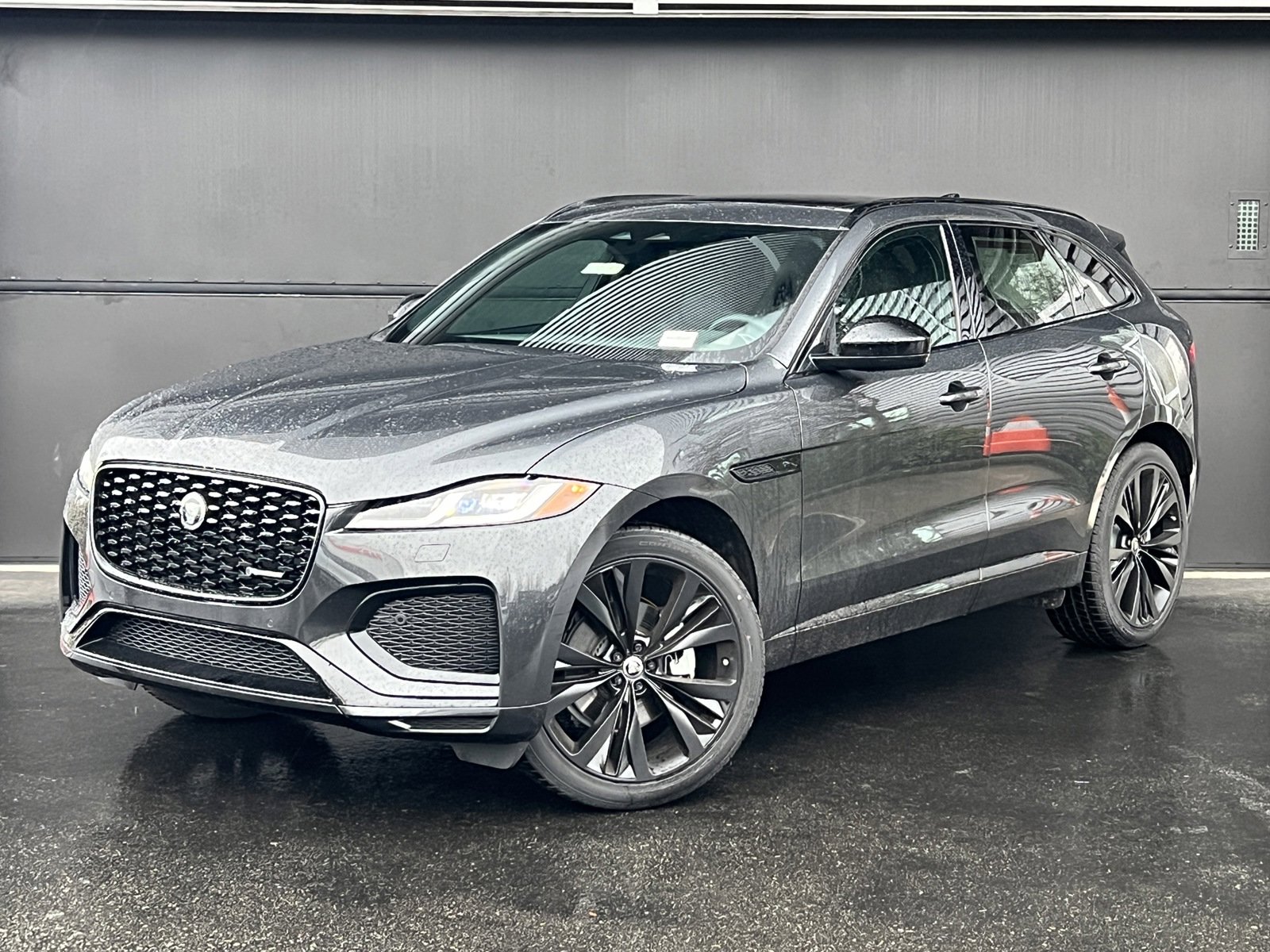 2025 Jaguar F-PACE