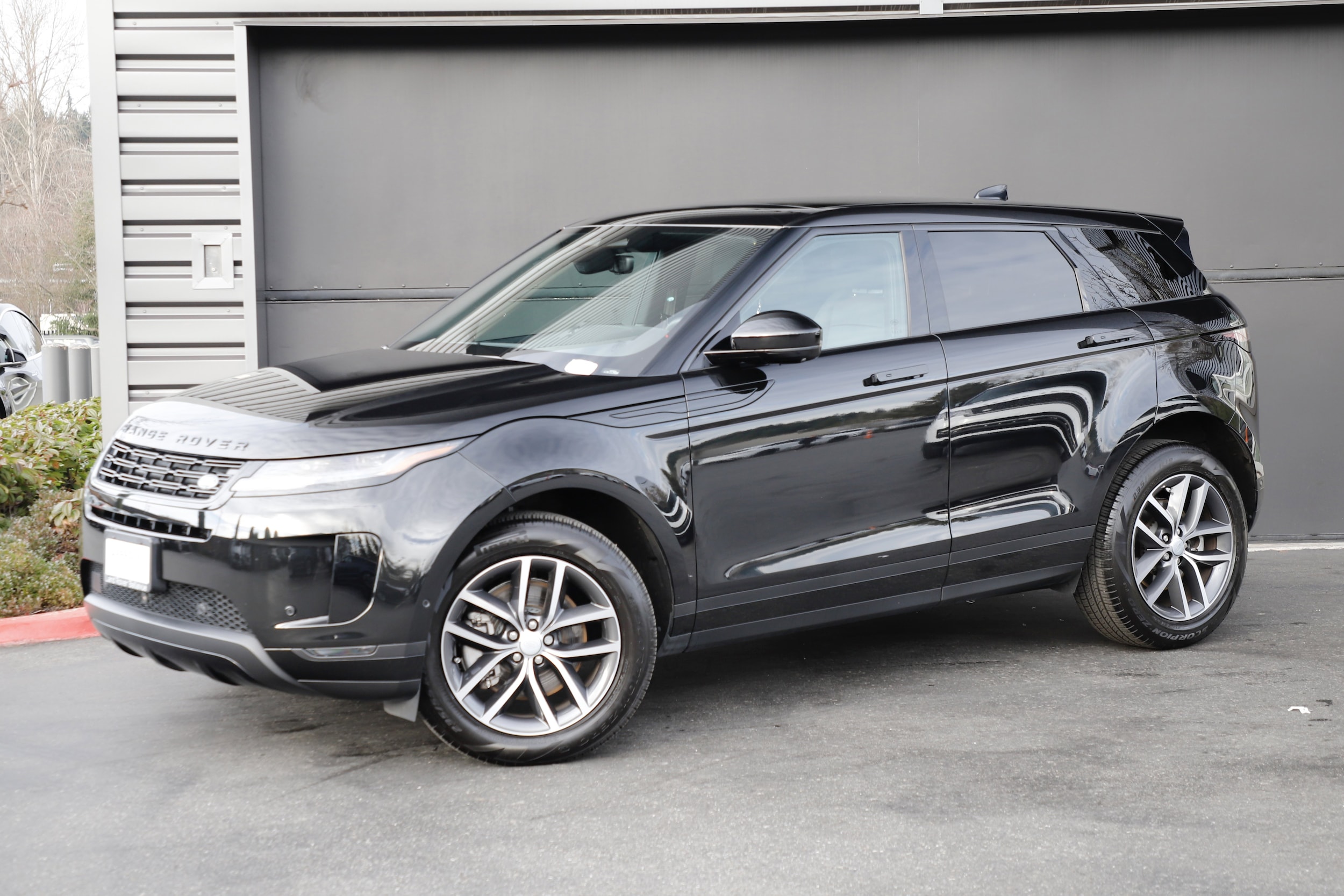 2025 Land Rover Range Rover Evoque