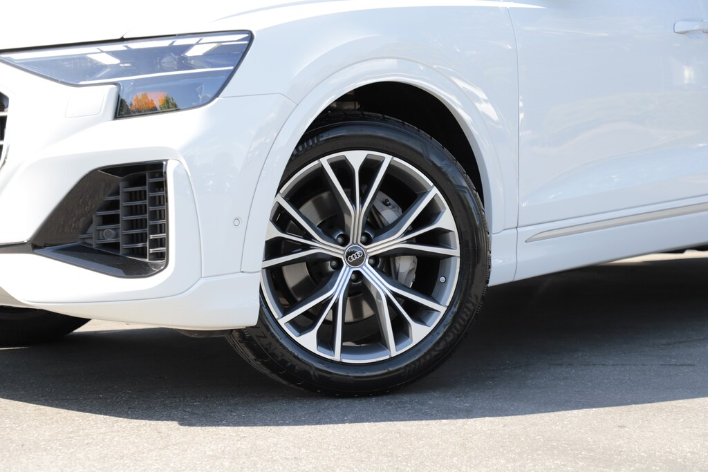 Used 2024 Audi Q8 55 Premium SUV