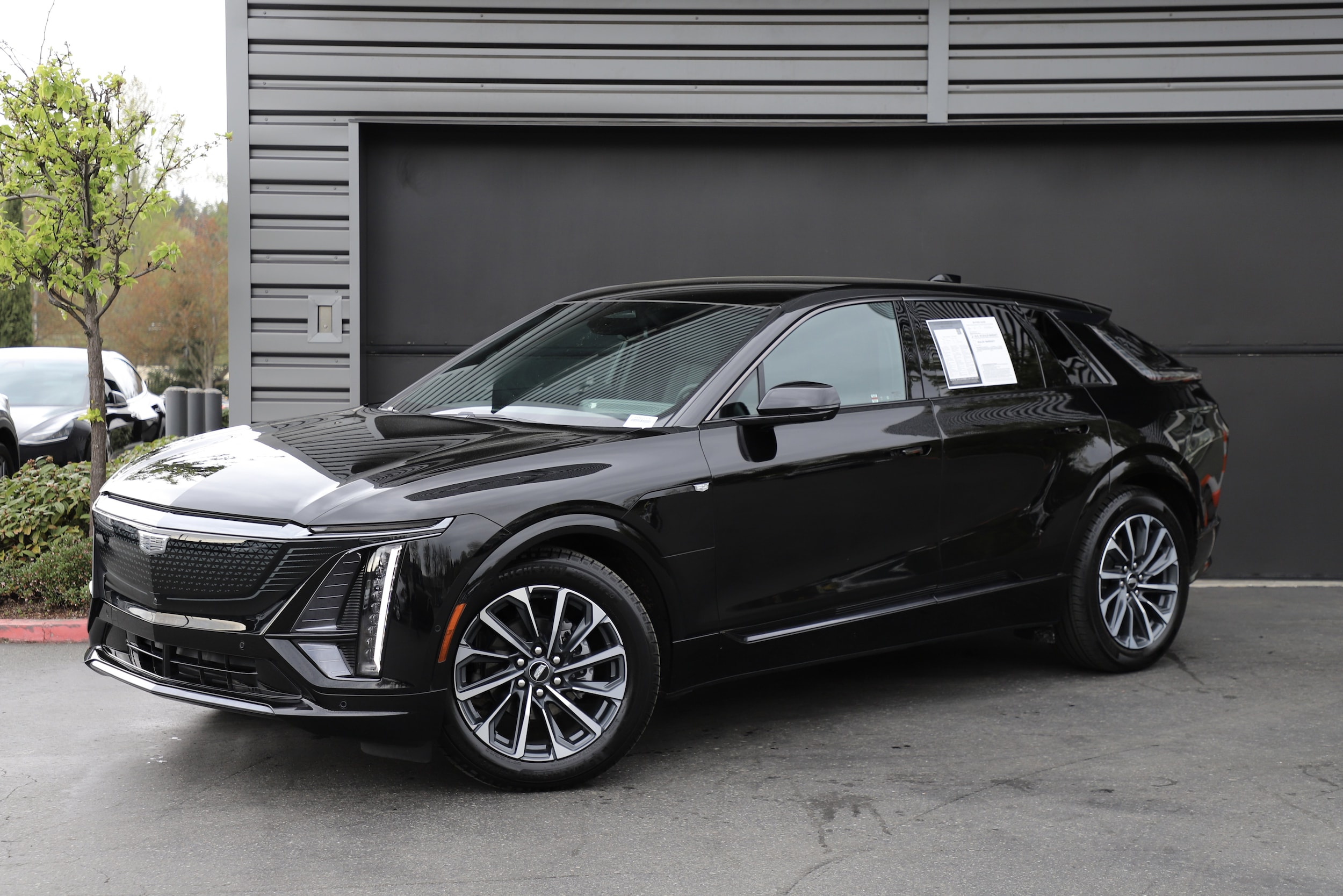 2024 Cadillac LYRIQ Sport 1
