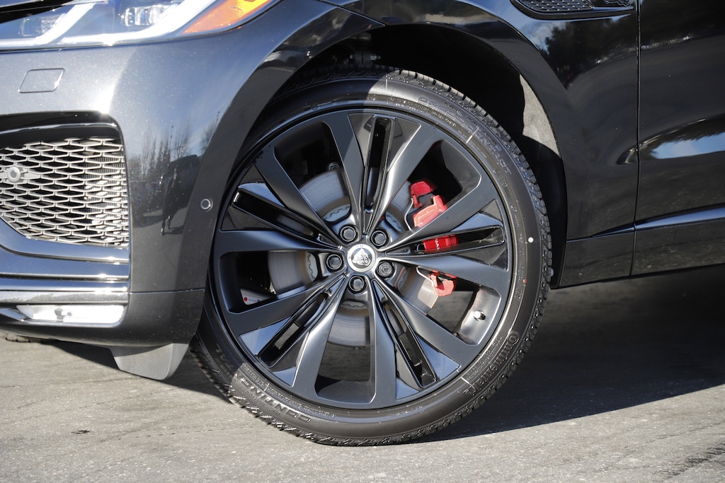 New 2026 Jaguar F-PACE P400 R-Dynamic S SUV