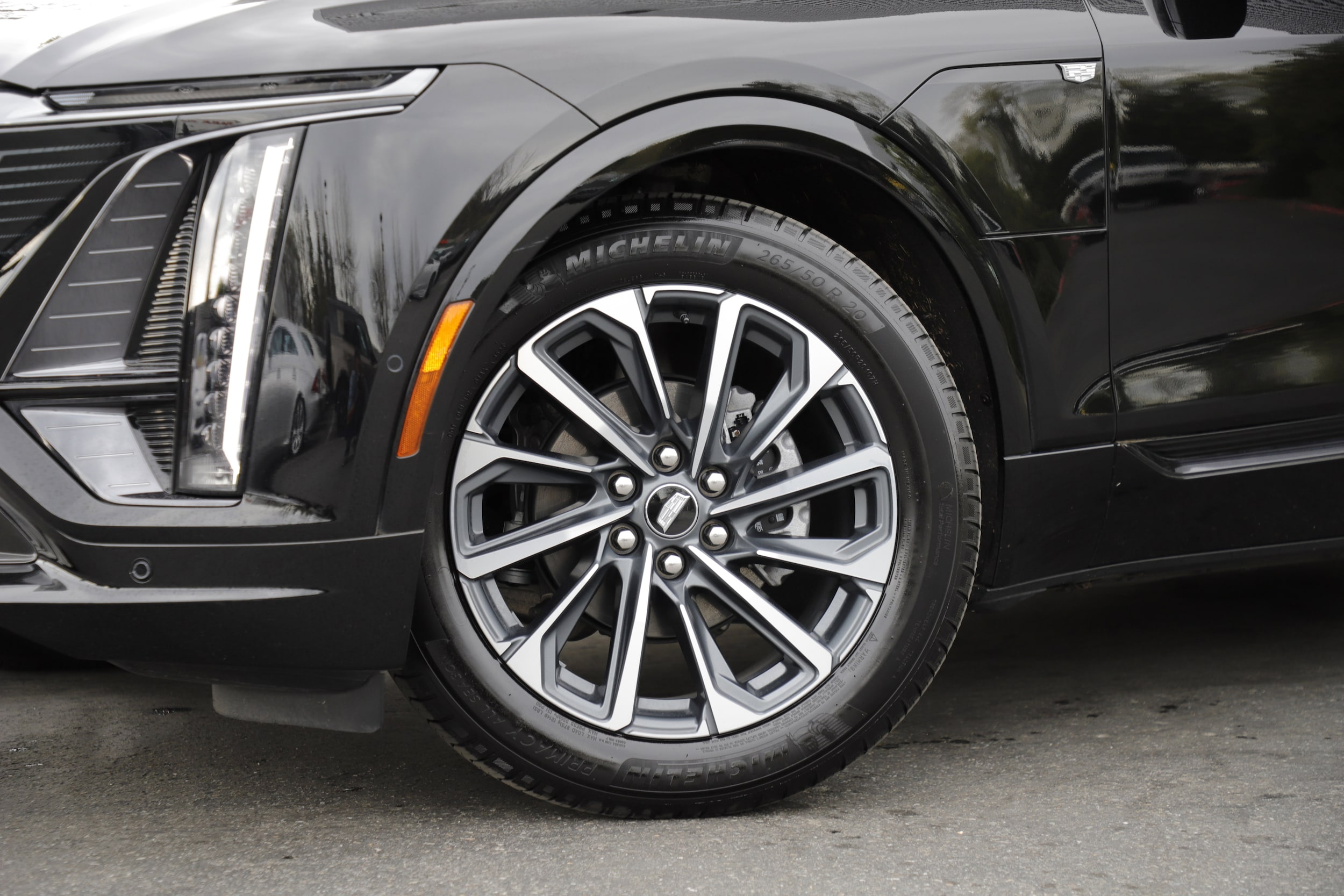 Used 2024 Cadillac LYRIQ Sport 1 with VIN 1GYKPTRLXRZ115663 for sale in Bellevue, WA