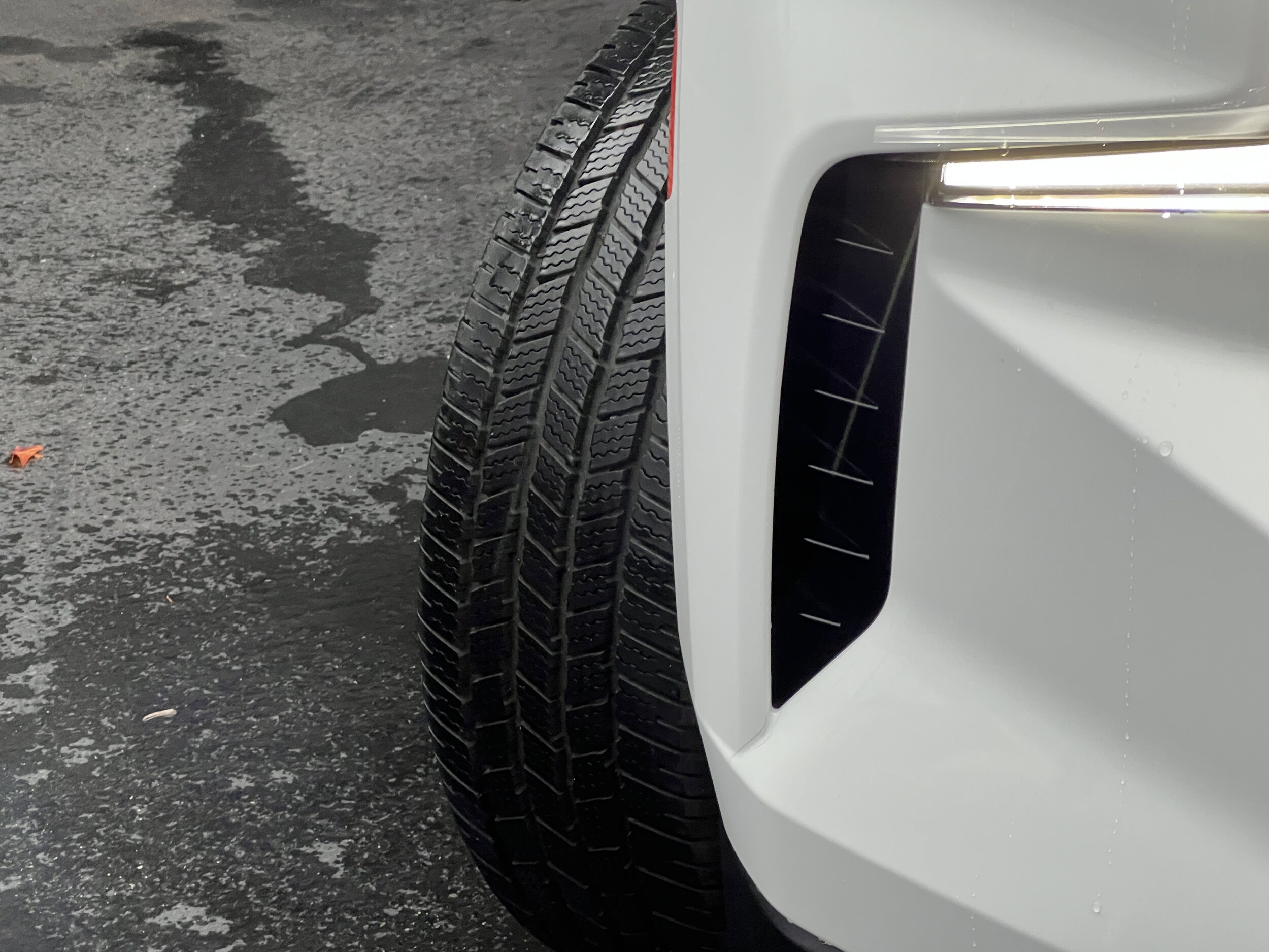 2023 Chevrolet Tahoe Premier photo 3