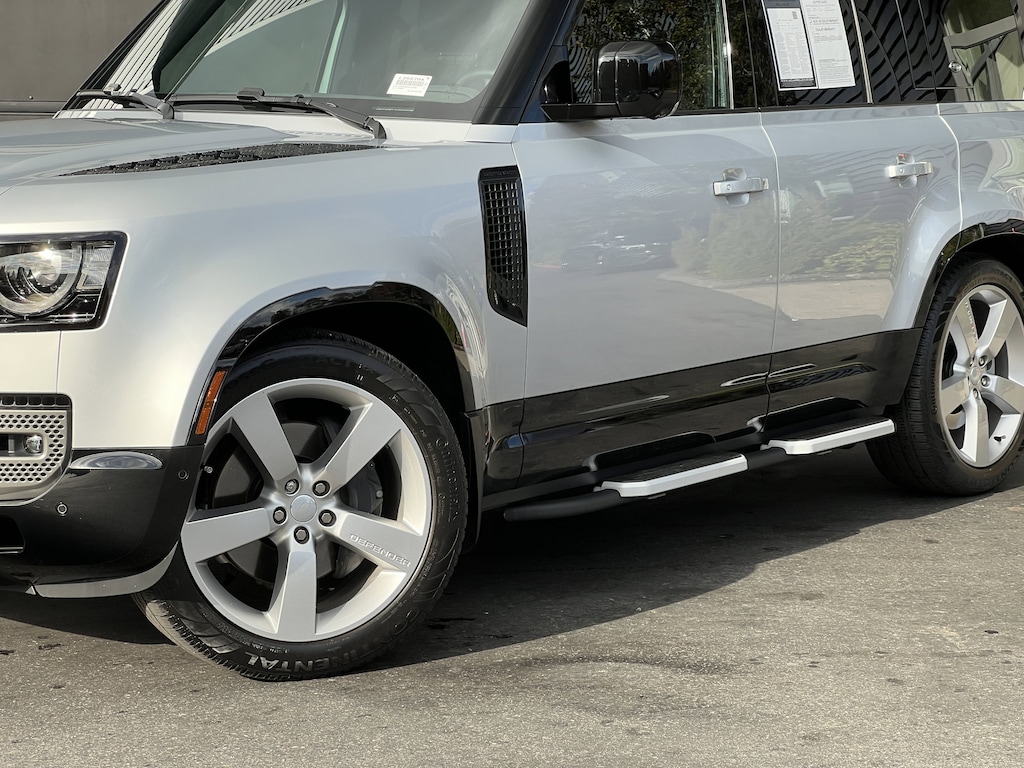 Used 2023 Land Rover Defender 110 X-Dynamic SE SUV