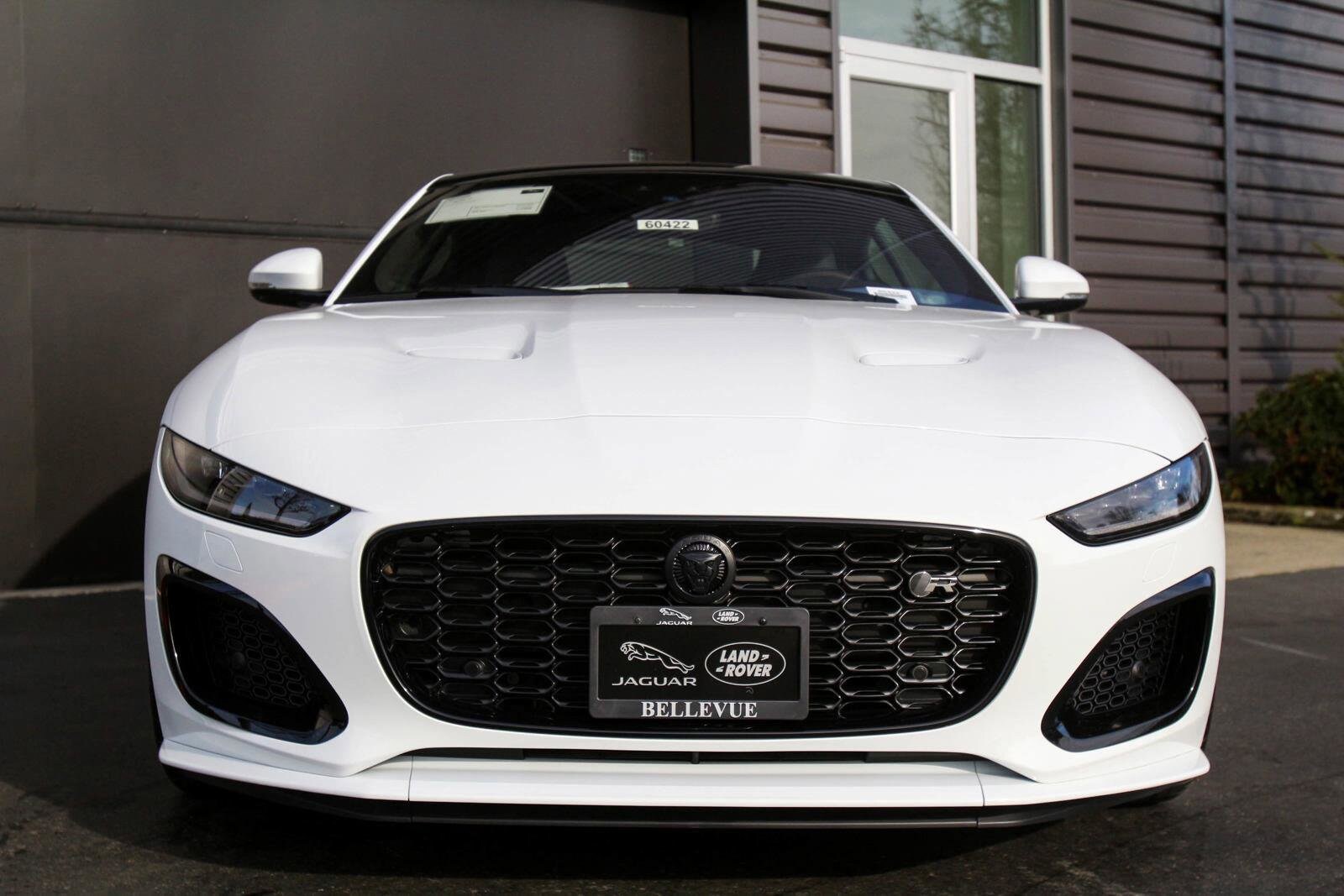 2024 Jaguar F-TYPE R75 photo 3
