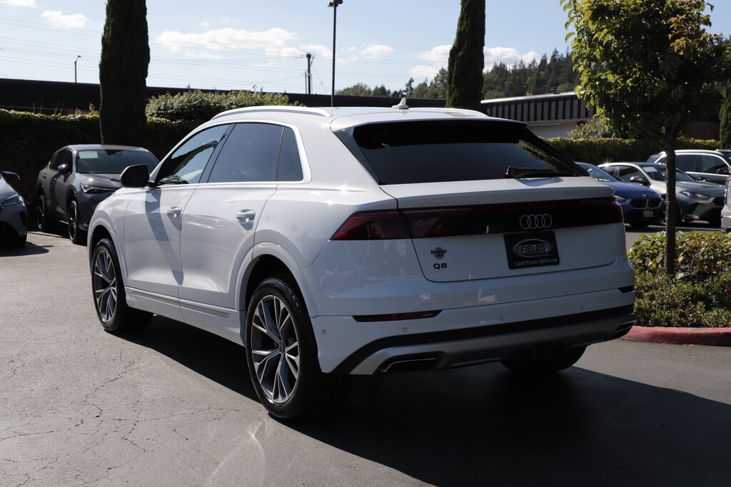 Used 2024 Audi Q8 55 Premium SUV