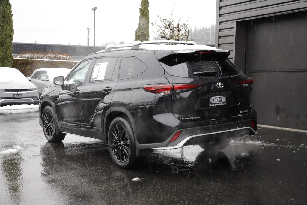 Used 2025 Toyota Highlander XSE SUV