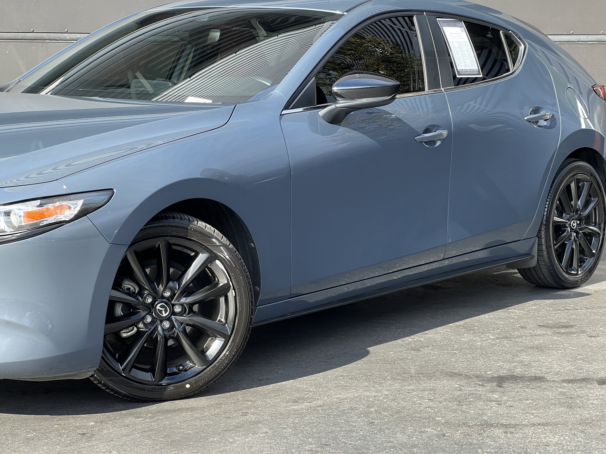 2022 Mazda Mazda3 Carbon photo 2