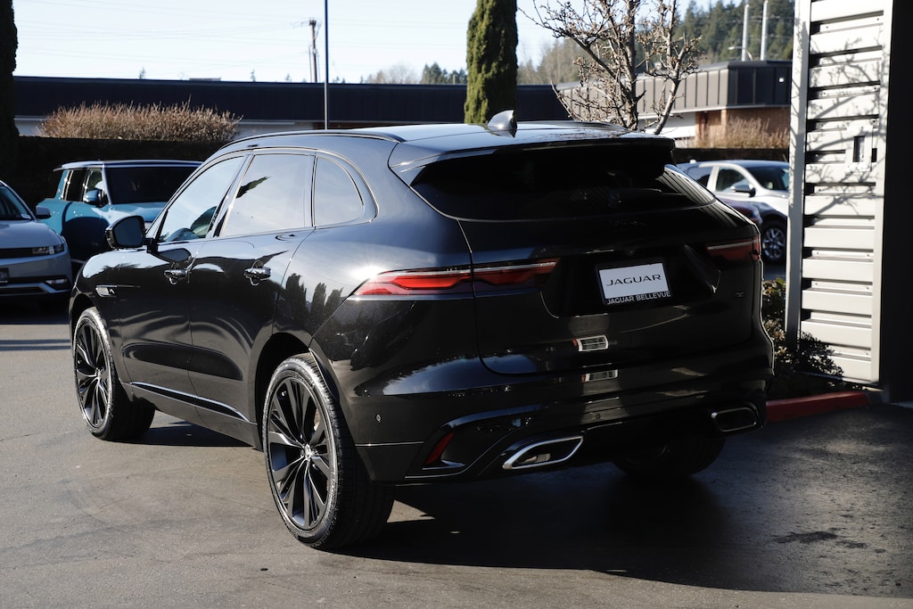 New 2026 Jaguar F-PACE P400 R-Dynamic S SUV