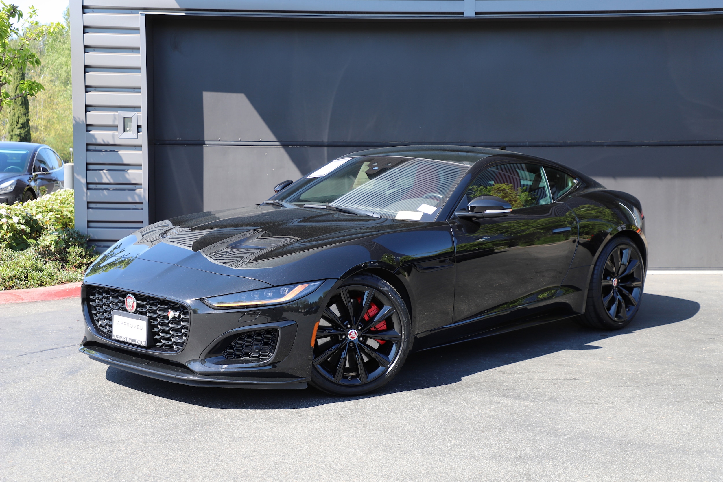 2023 Jaguar F-TYPE R Coupe's photo