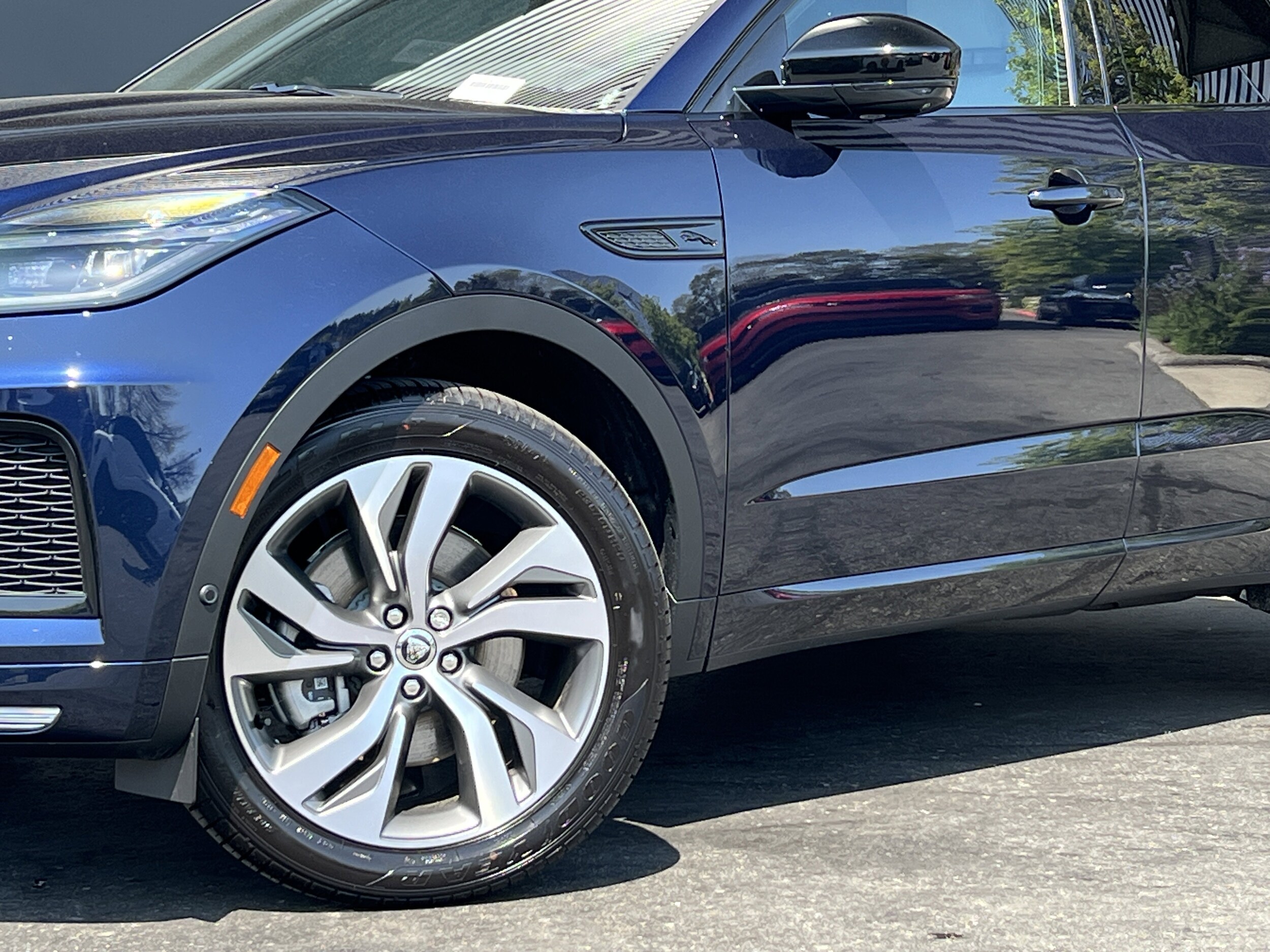 2024 Jaguar E-PACE R-Dynamic photo 2
