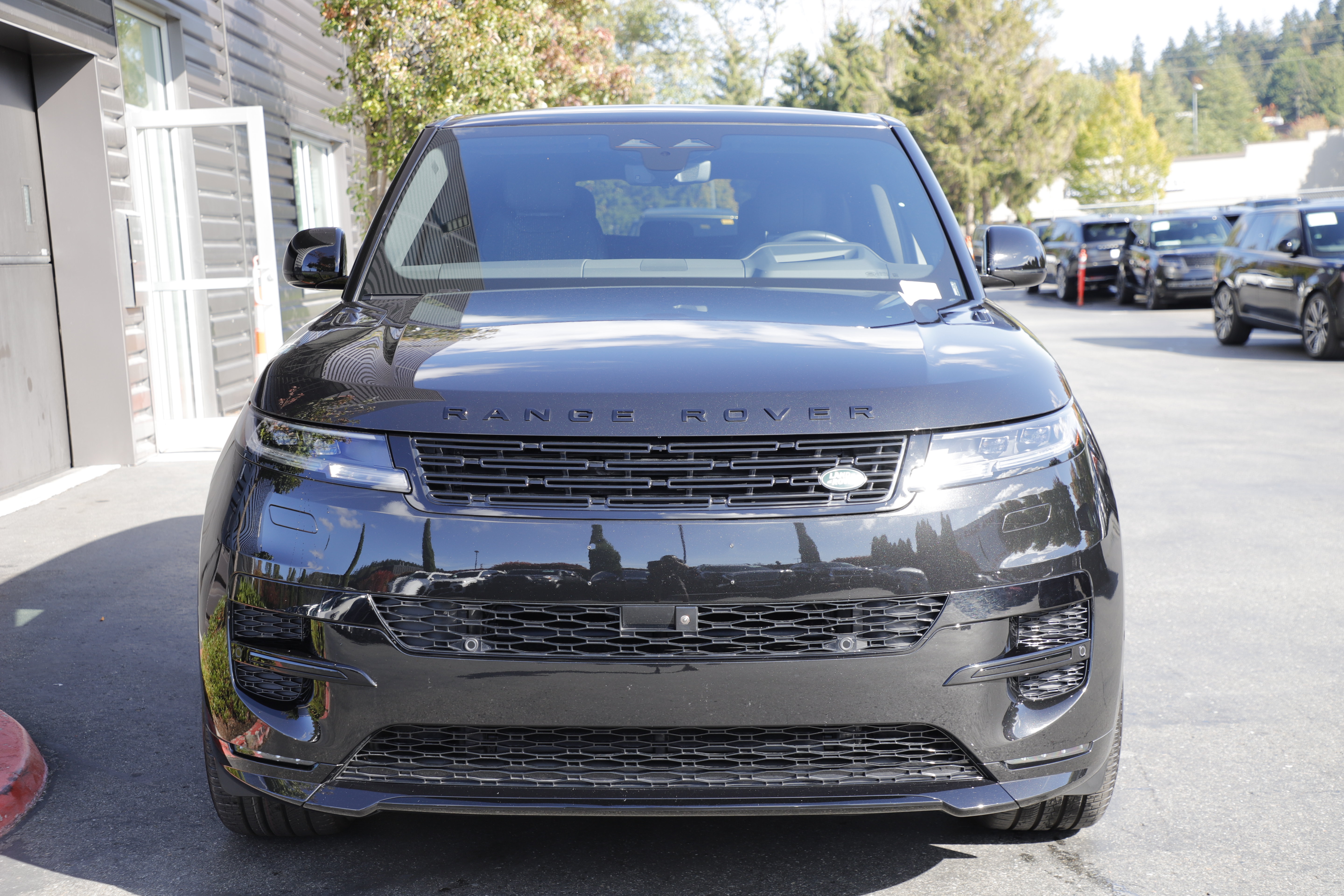 Used 2026 Land Rover Range Rover Sport P400 Dynamic SE SUV