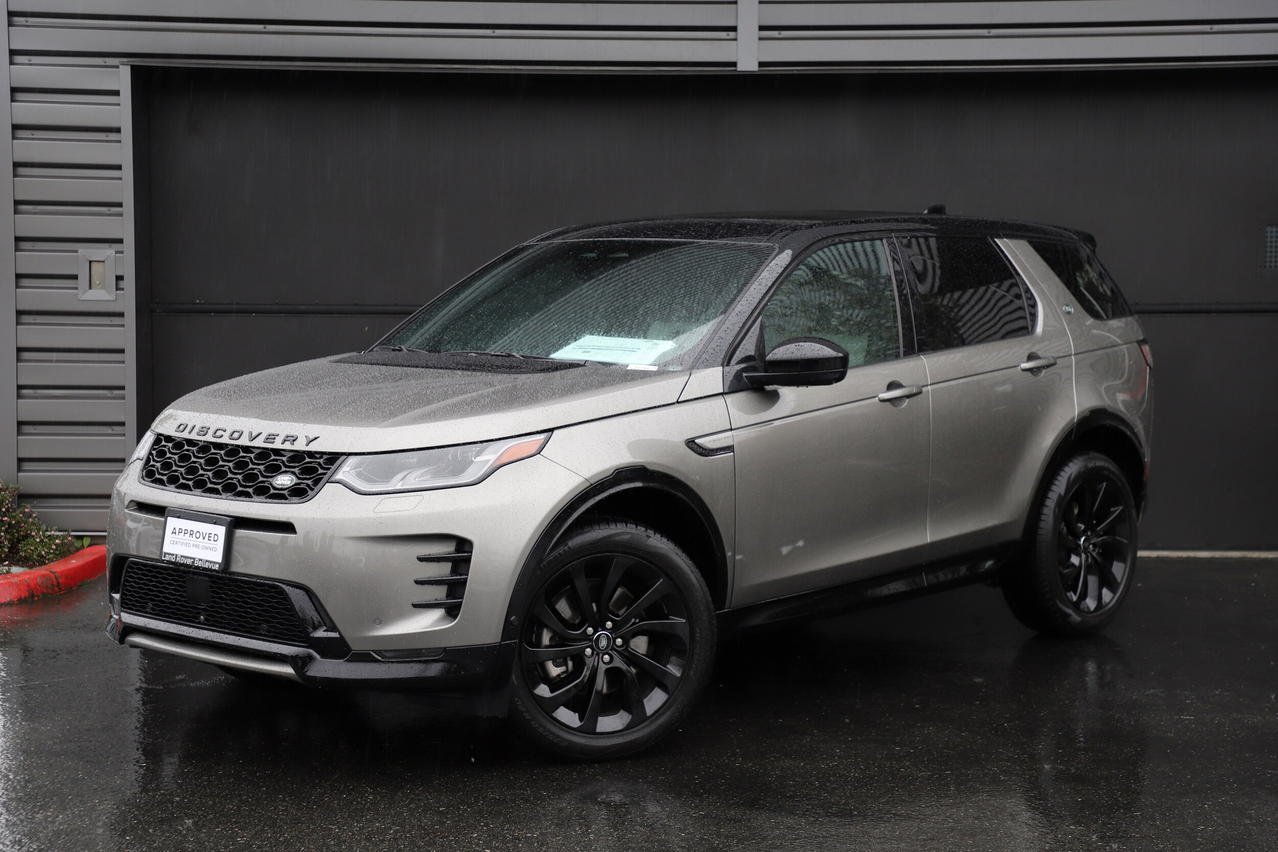 2025 Land Rover Discovery Sport