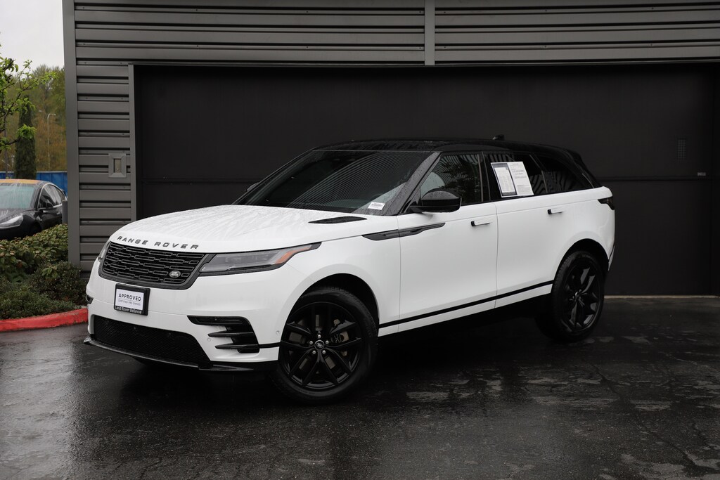 Certified 2026 Land Rover Range Rover Velar P250 Dynamic SE SUV