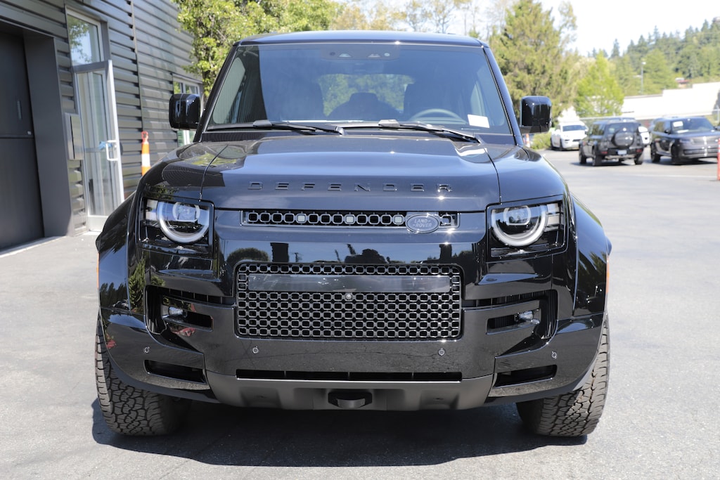 New 2026 Land Rover Defender 110 Octa Black Defender 110 Octa Black SUV