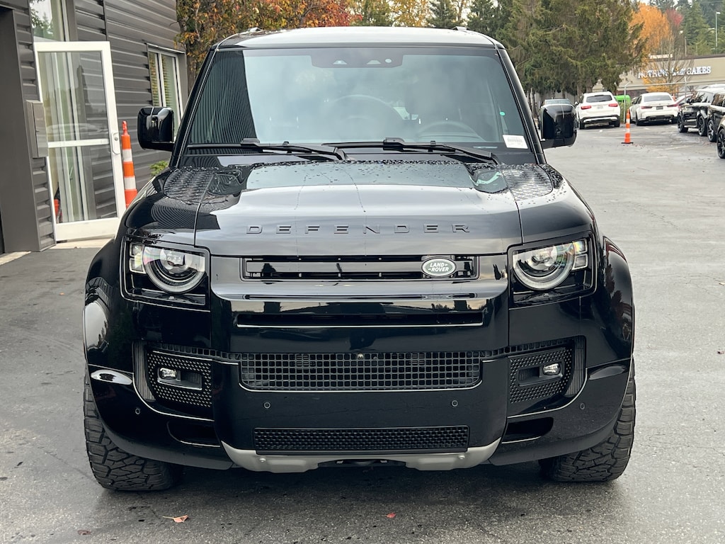New 2025 Land Rover Defender 130 V8 SUV