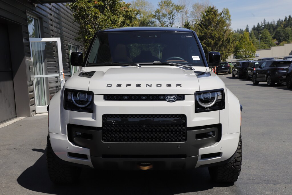 Used 2026 Land Rover Defender 110 OCTA SUV