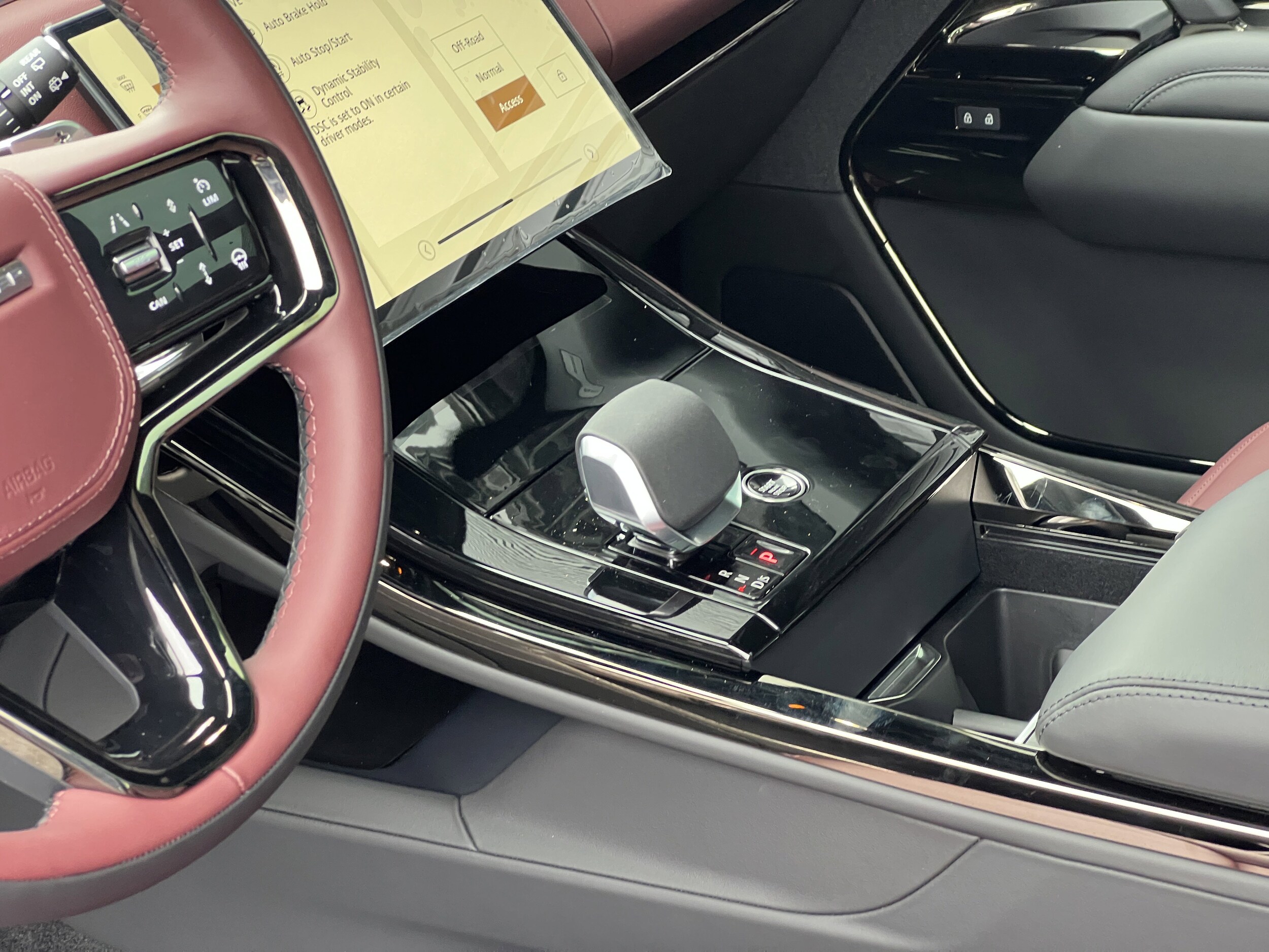 2025 Land Rover Range Rover Sport Dynamic SE - Photo 24