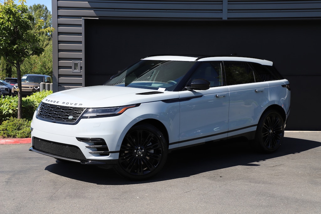 New 2026 Land Rover Range Rover Velar Dynamic SE