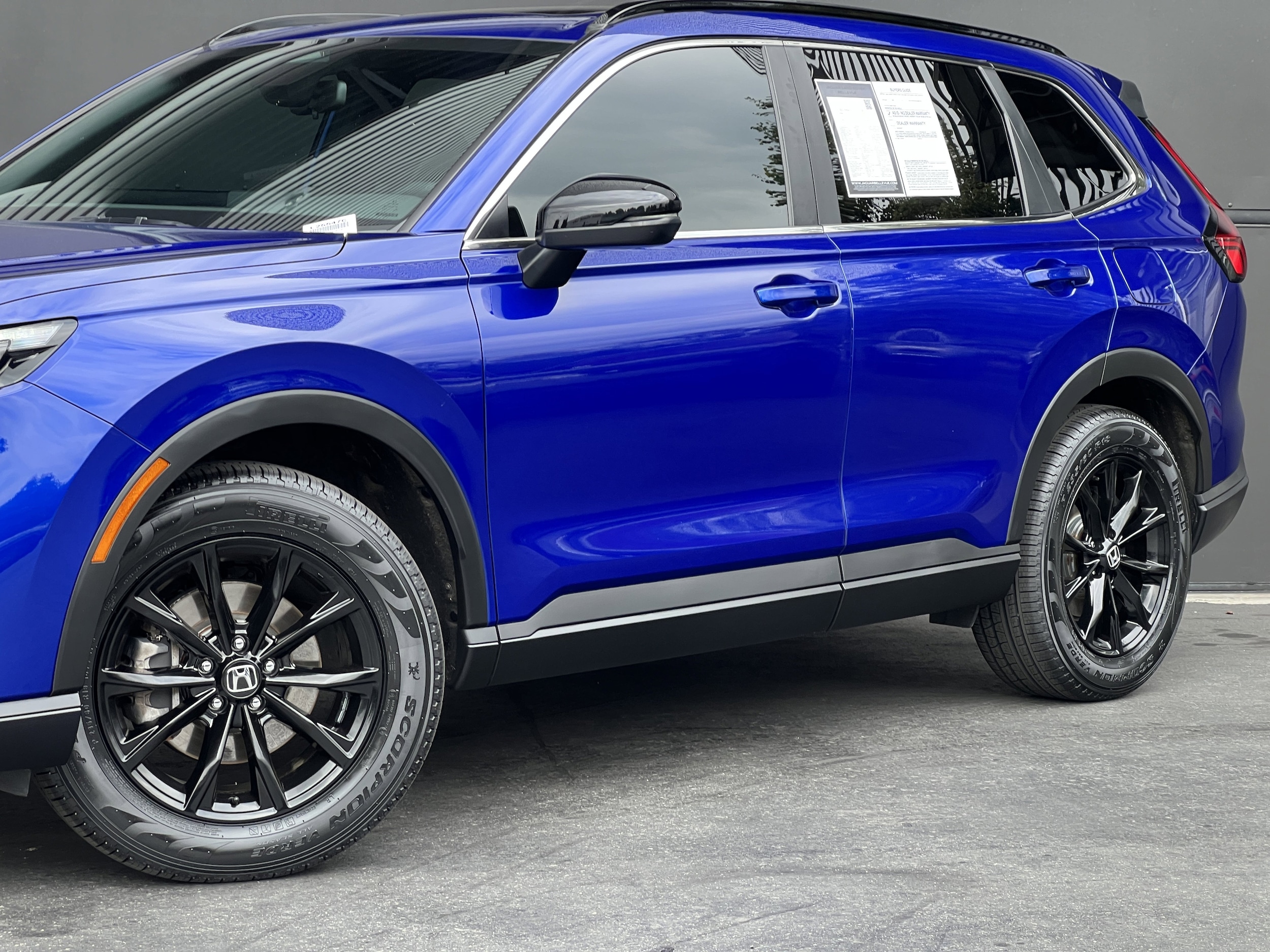 2023 Honda CR-V Hybrid Sport photo 2