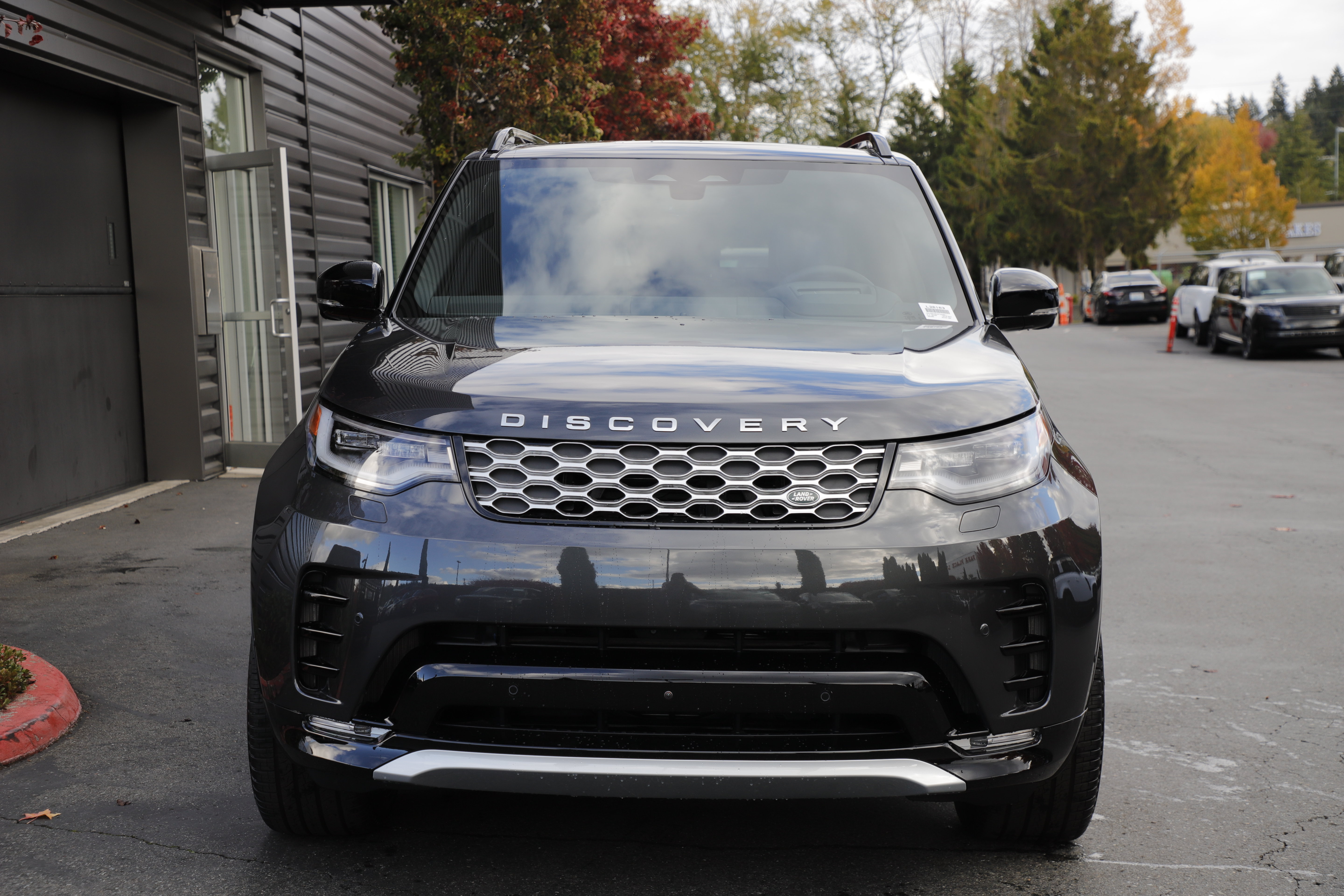 New 2026 Land Rover Discovery P360 Gemini Edition SUV