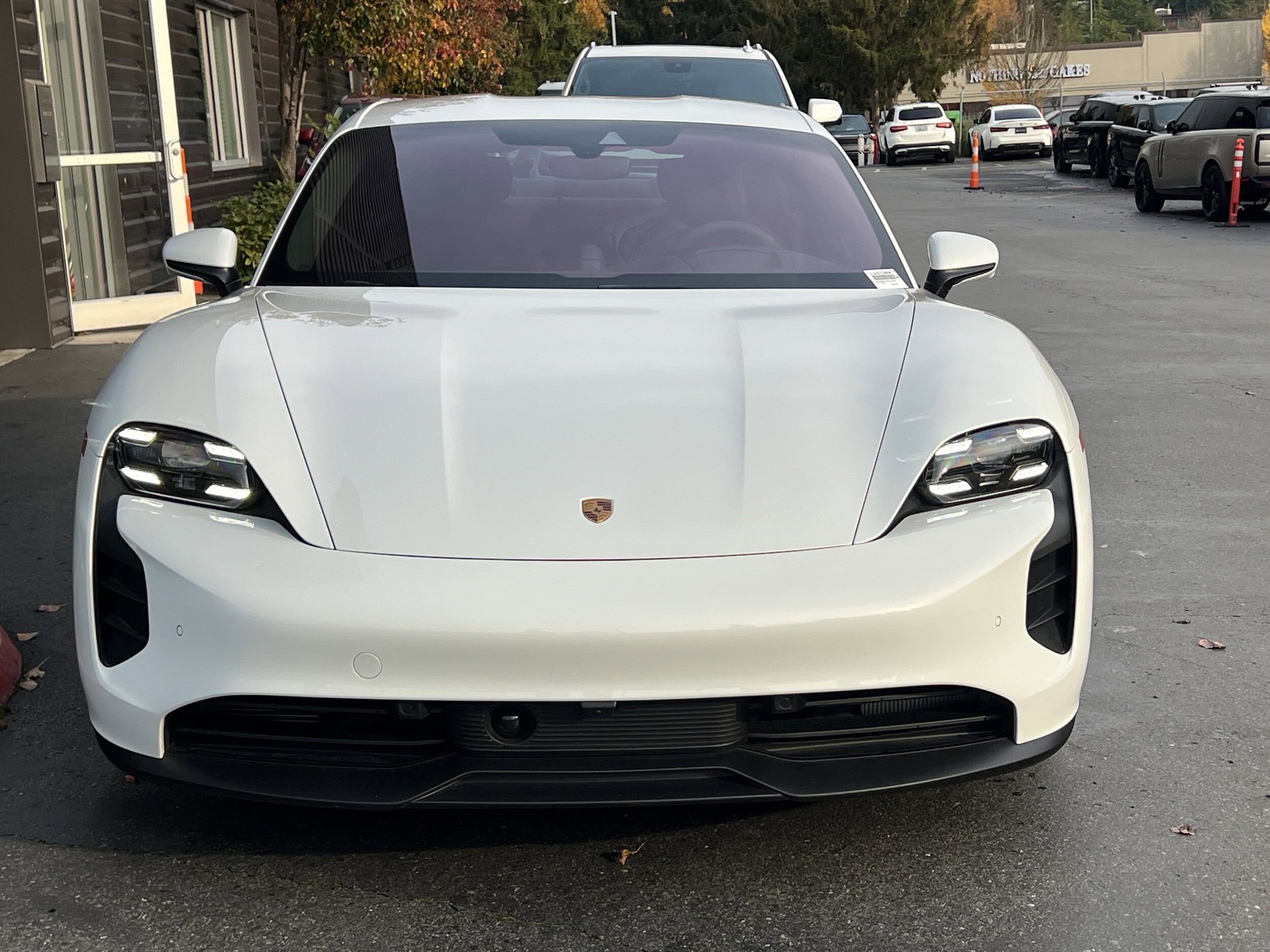 2024 Porsche Taycan GTS photo 4