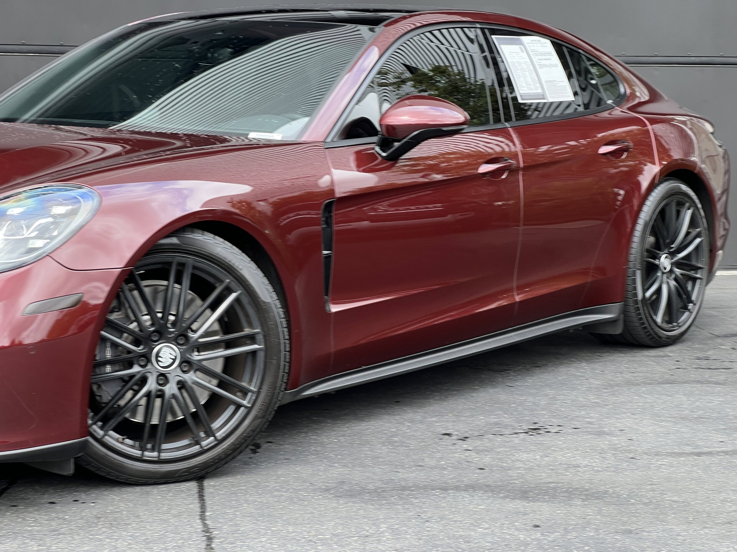 2021 Porsche Panamera 4 photo 2