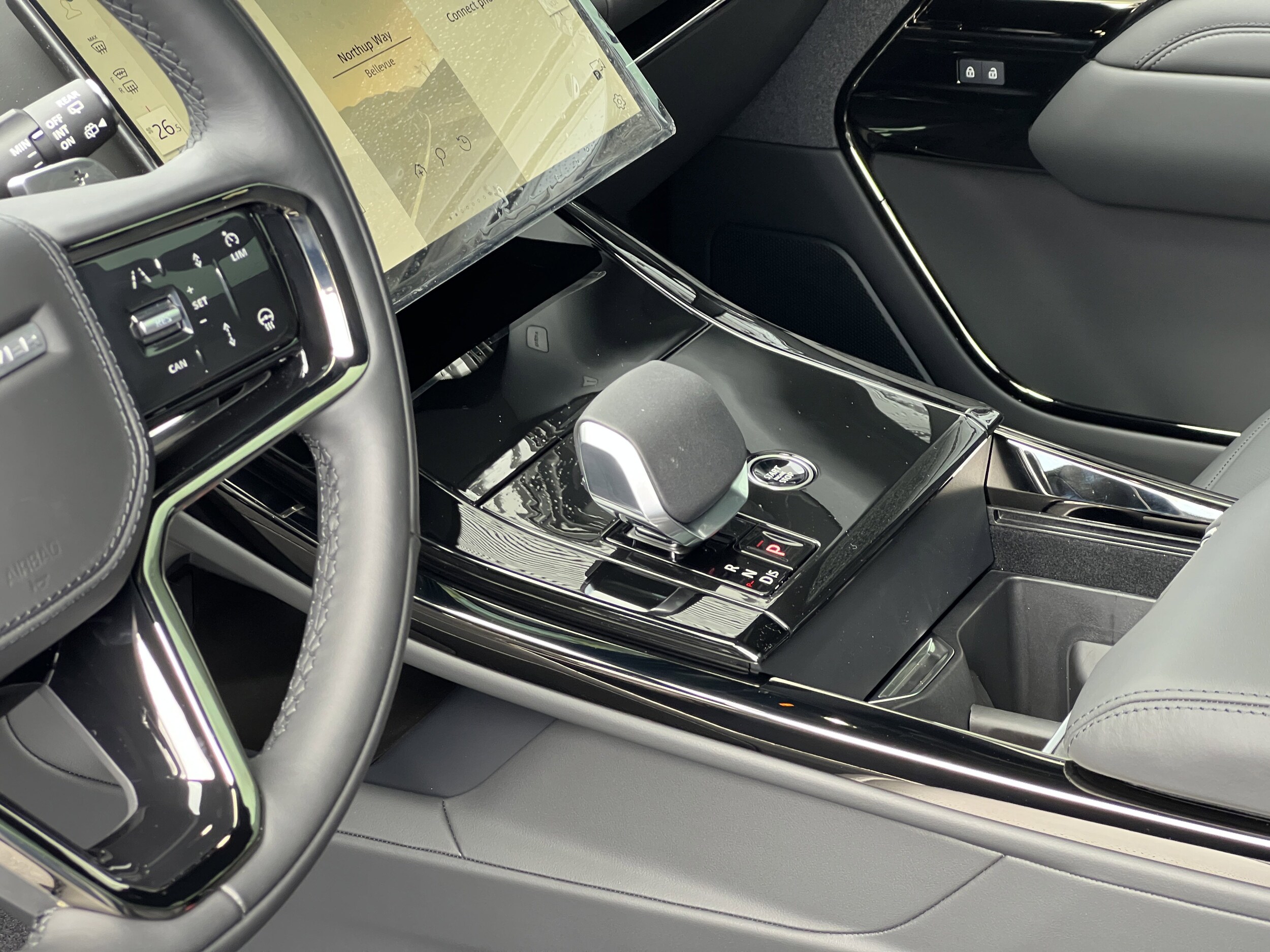 2025 Land Rover Range Rover Sport Dynamic SE - Photo 24