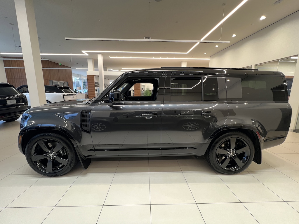 New 2025 Land Rover Defender 130 V8 SUV