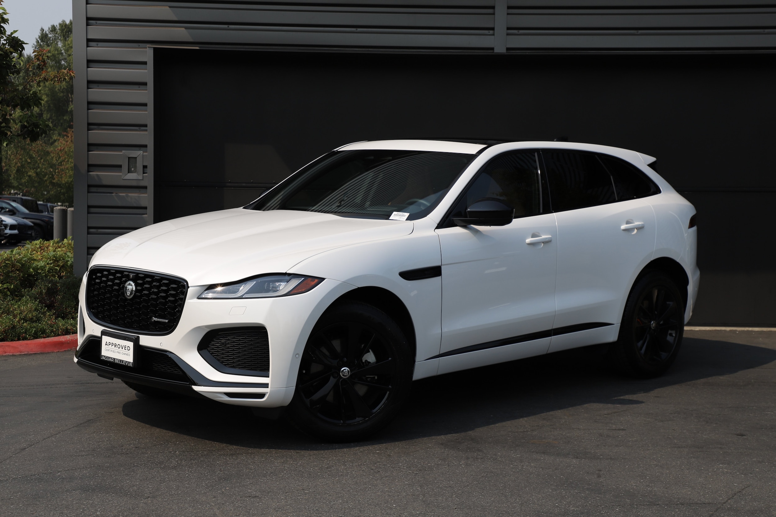 2025 Jaguar F-PACE