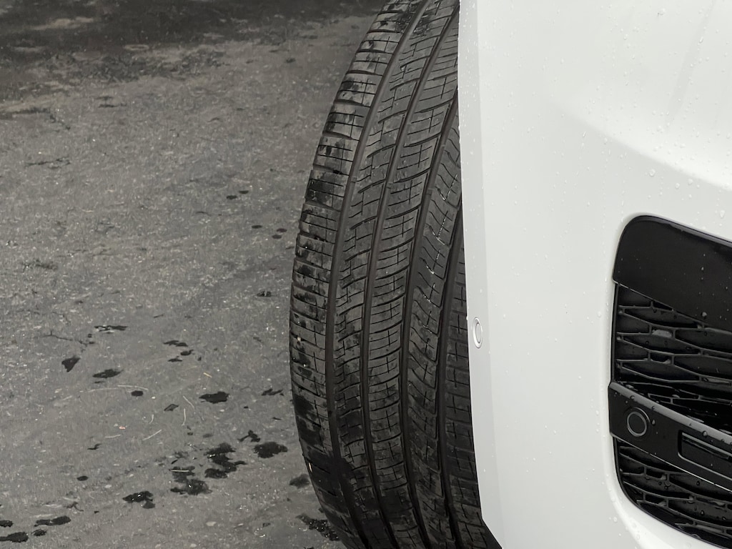 New 2025 Land Rover Range Rover Sport SE SUV