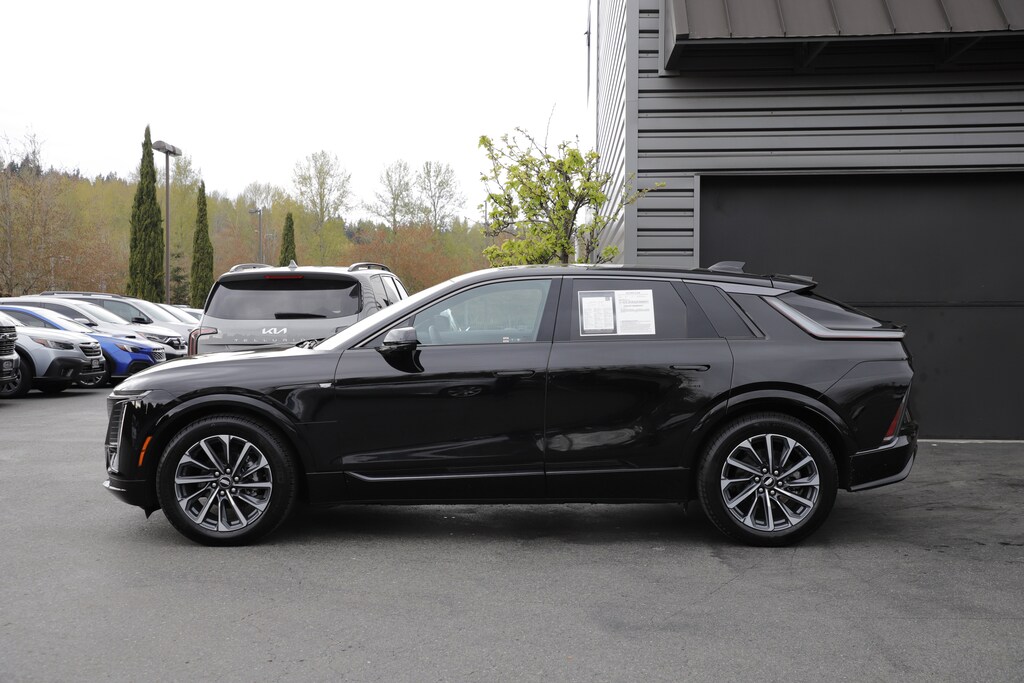 Used 2024 CADILLAC LYRIQ Sport SUV