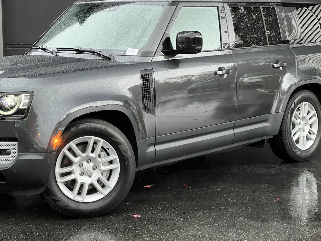 New 2025 Land Rover Defender 130 S 300PS SUV