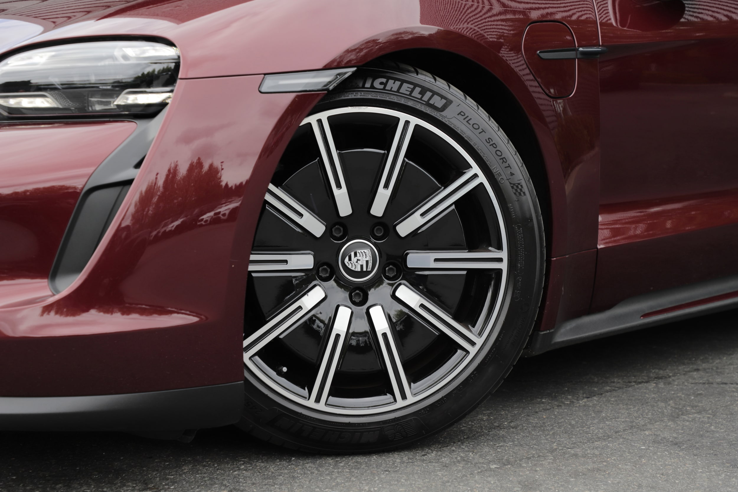 Used 2021 Porsche Taycan S with VIN WP0AB2Y19MSA42154 for sale in Bellevue, WA