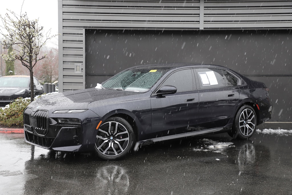 Used 2024 BMW 760i xDrive Sedan