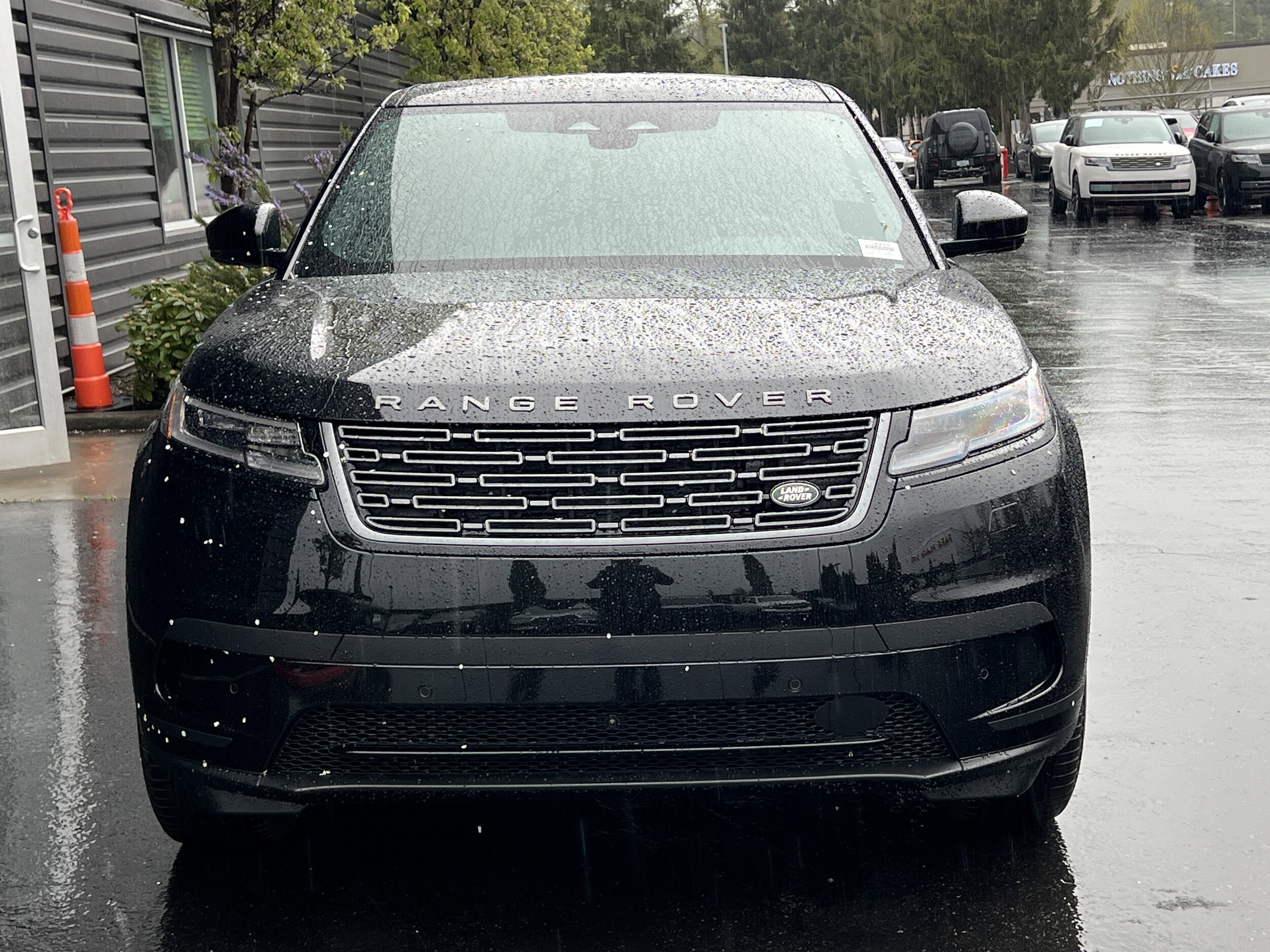 2026 Land Rover Range Rover Velar S photo 4