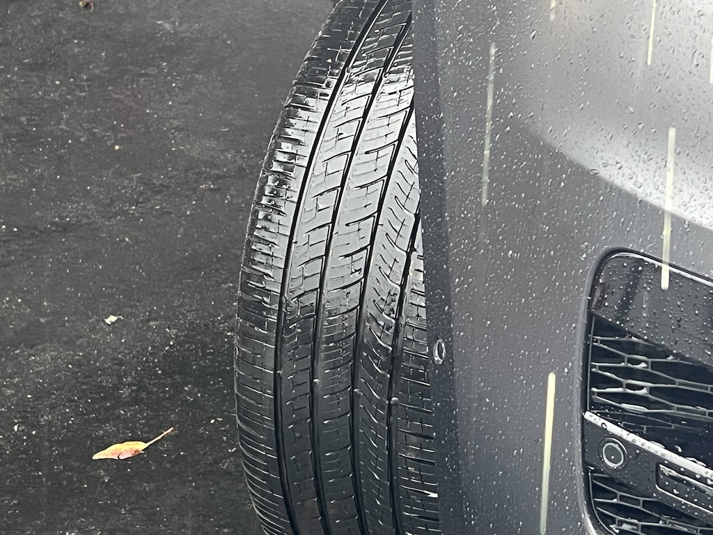 New 2025 Land Rover Range Rover Sport Dynamic SE SUV