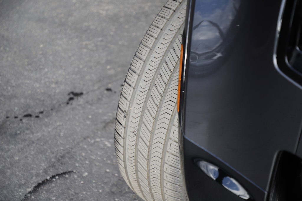 New 2026 Land Rover Defender 110 X-Dynamic SE SUV