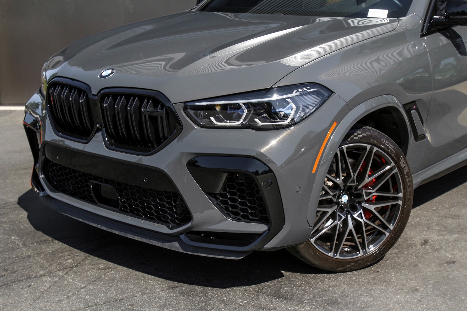 Used 2022 BMW X6 M Base with VIN 5YMCY0C04N9K70893 for sale in Bellevue, WA